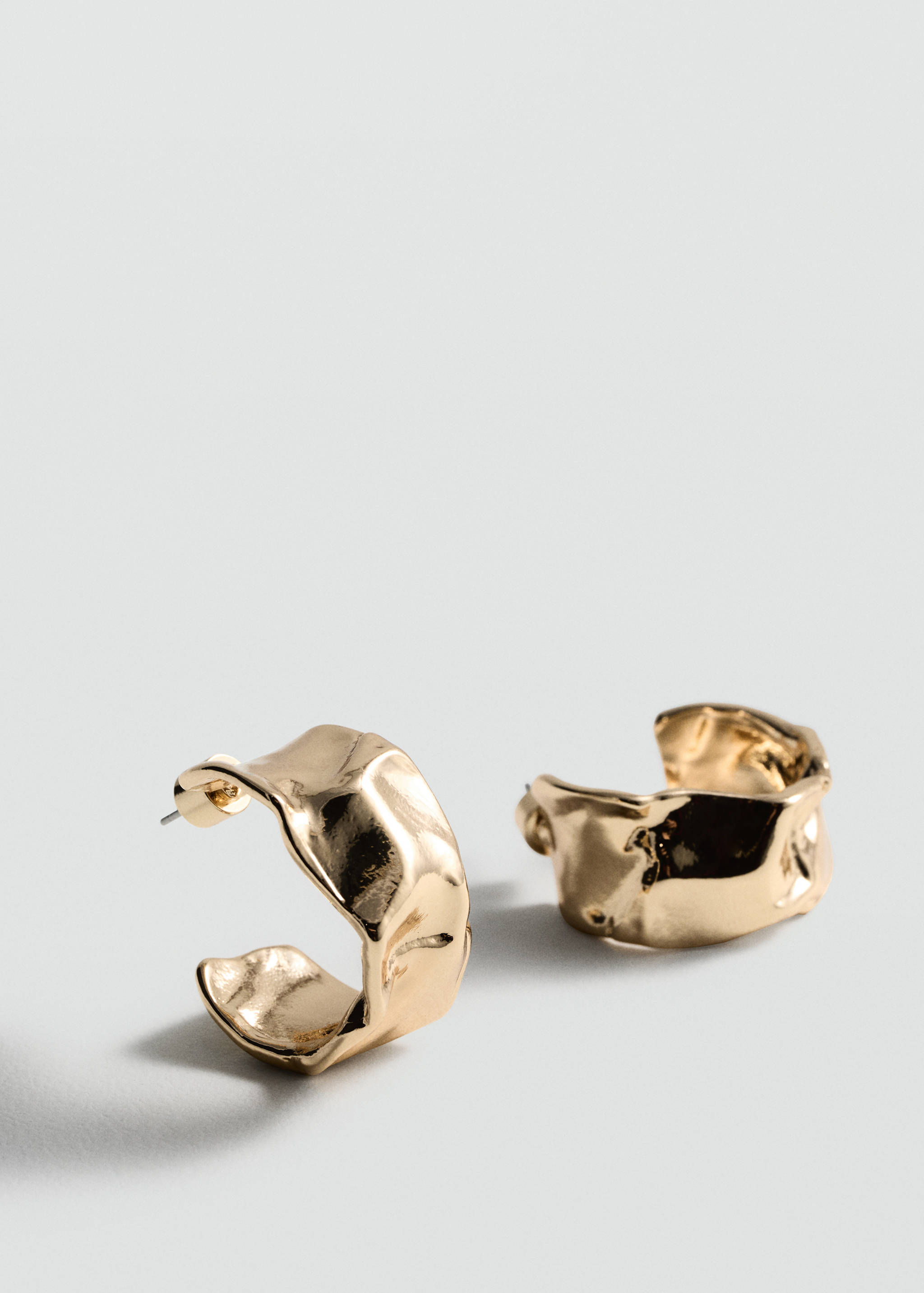 Twisted hoop earrings - Medium plane