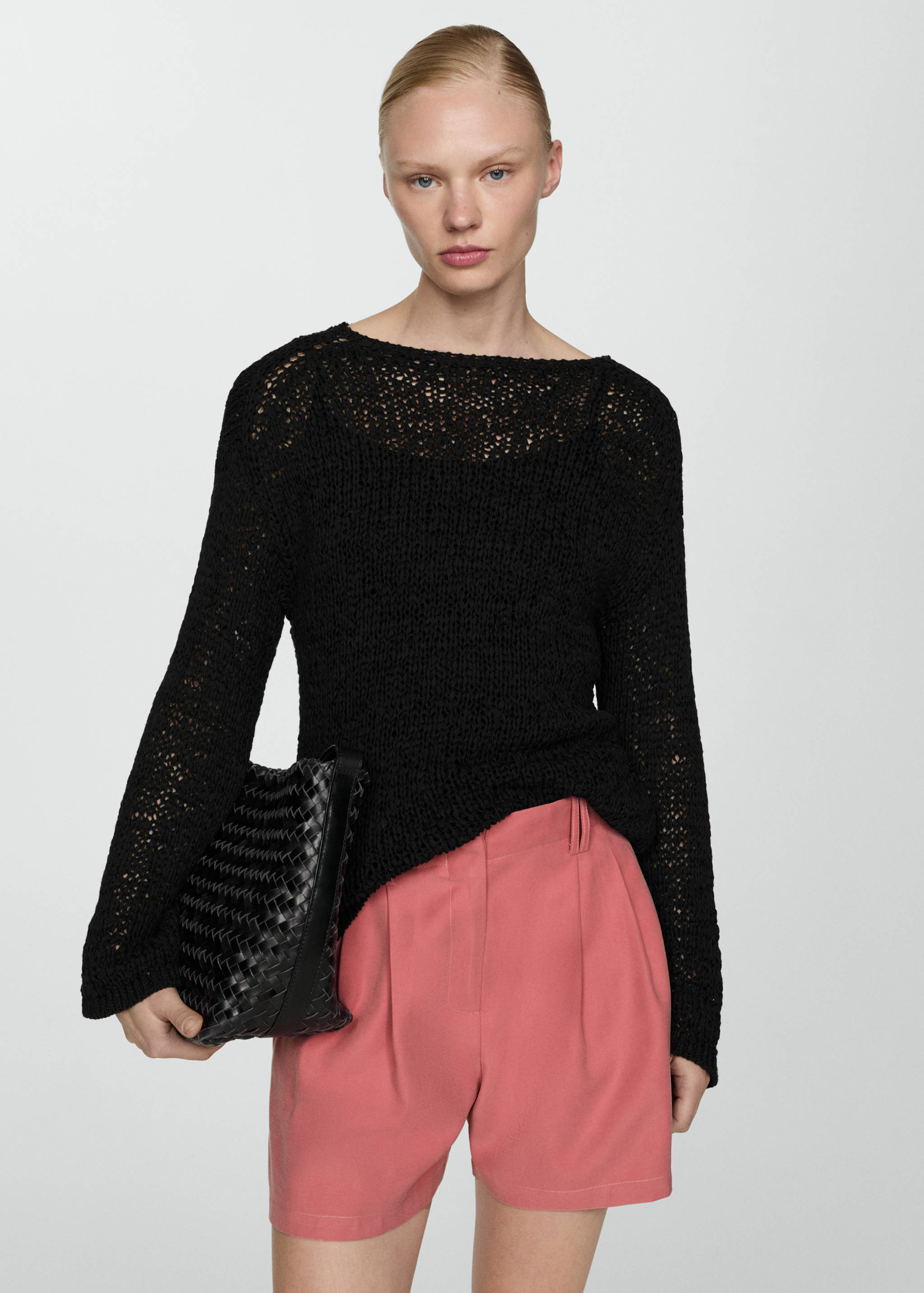 Pleated mid-rise shorts - Details of the article 2