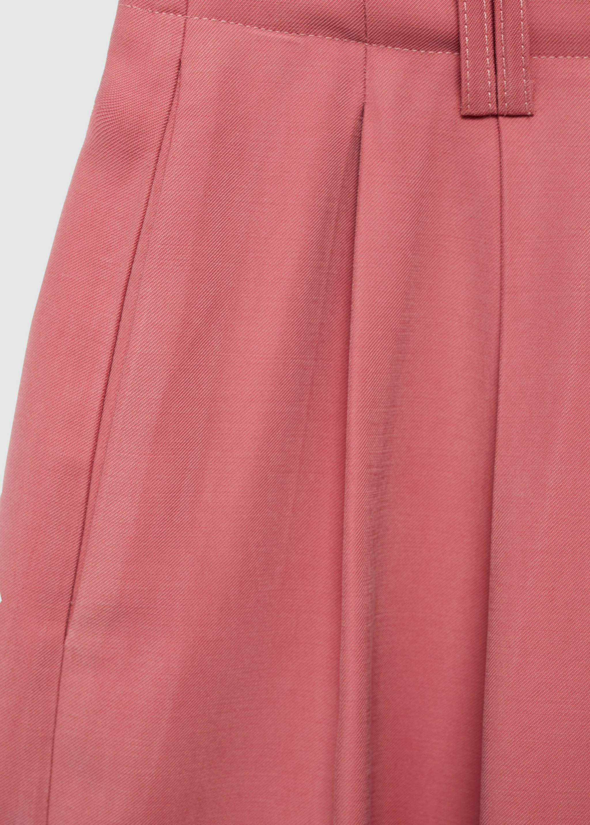 Pleated mid-rise shorts - Details of the article 8