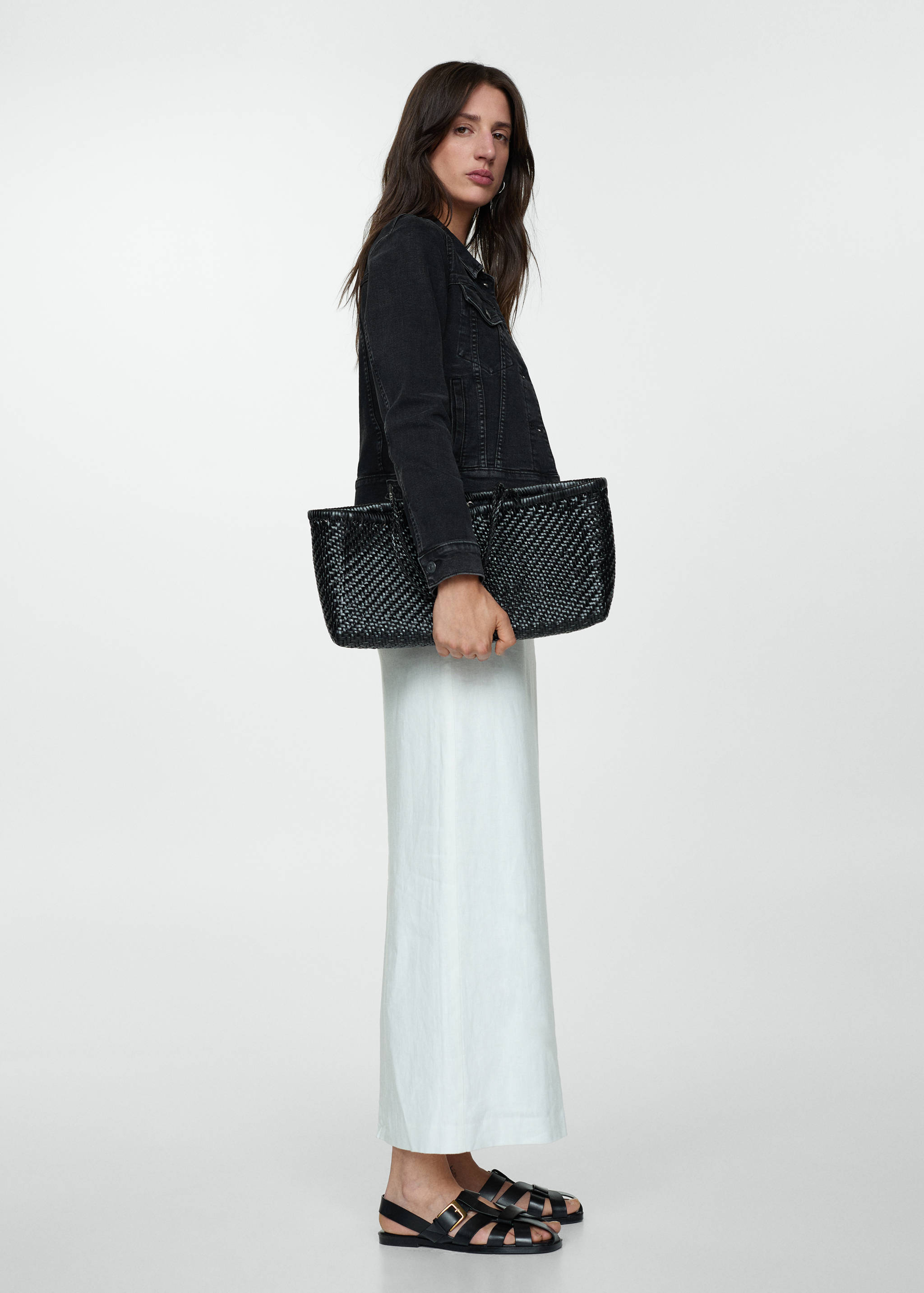 Pocketed denim jacket - General plane