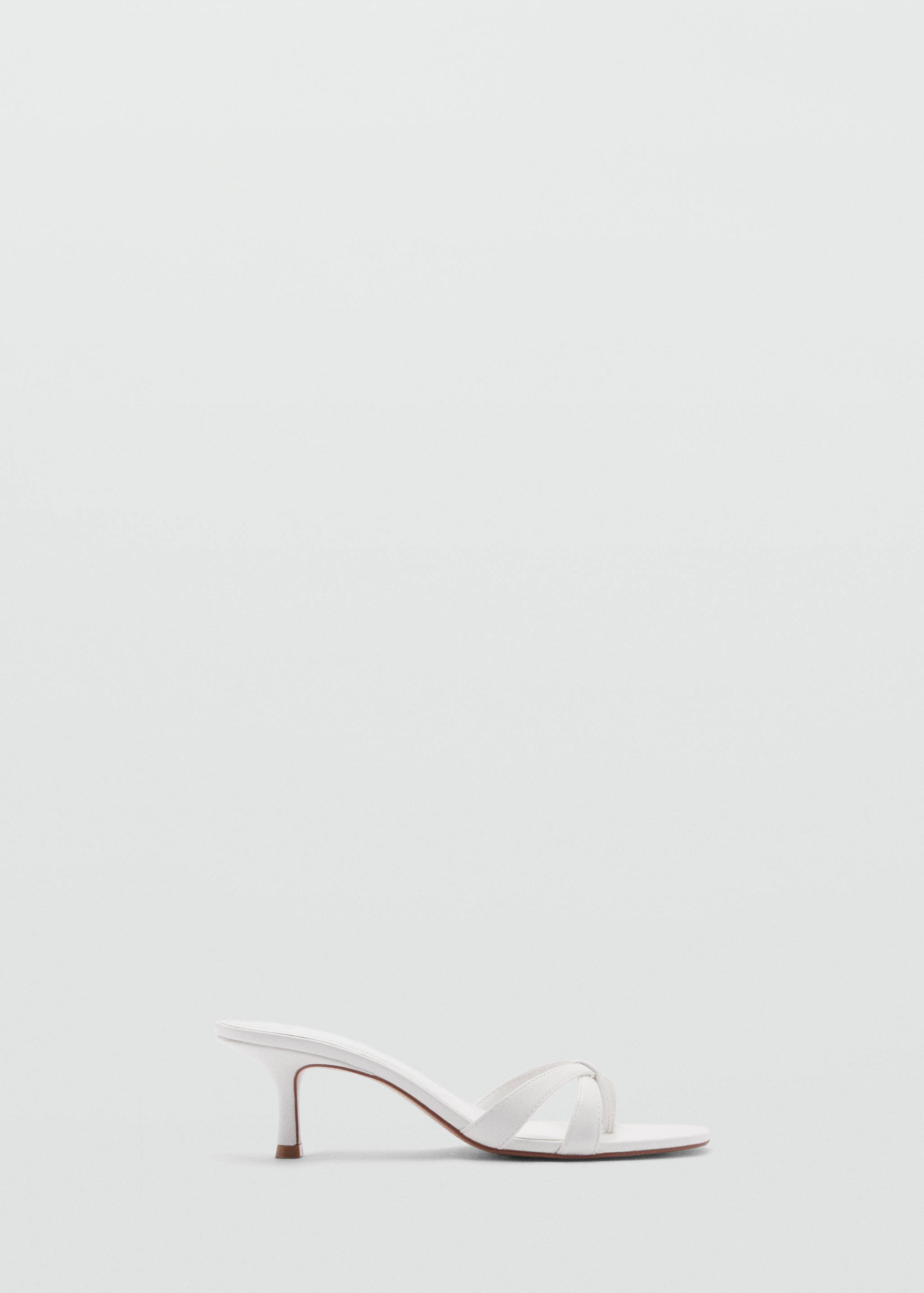 Sandàlies tires taló - Article sense model