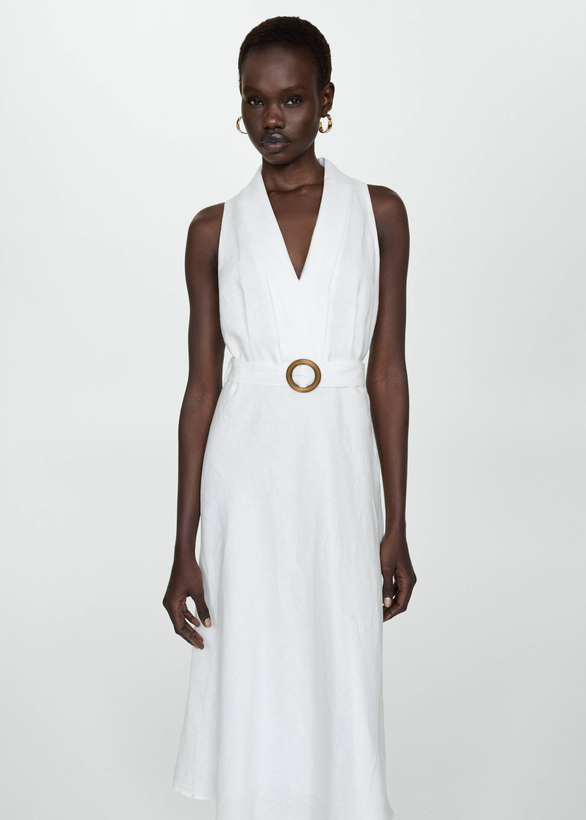 Robe lin ceinture - Plan moyen