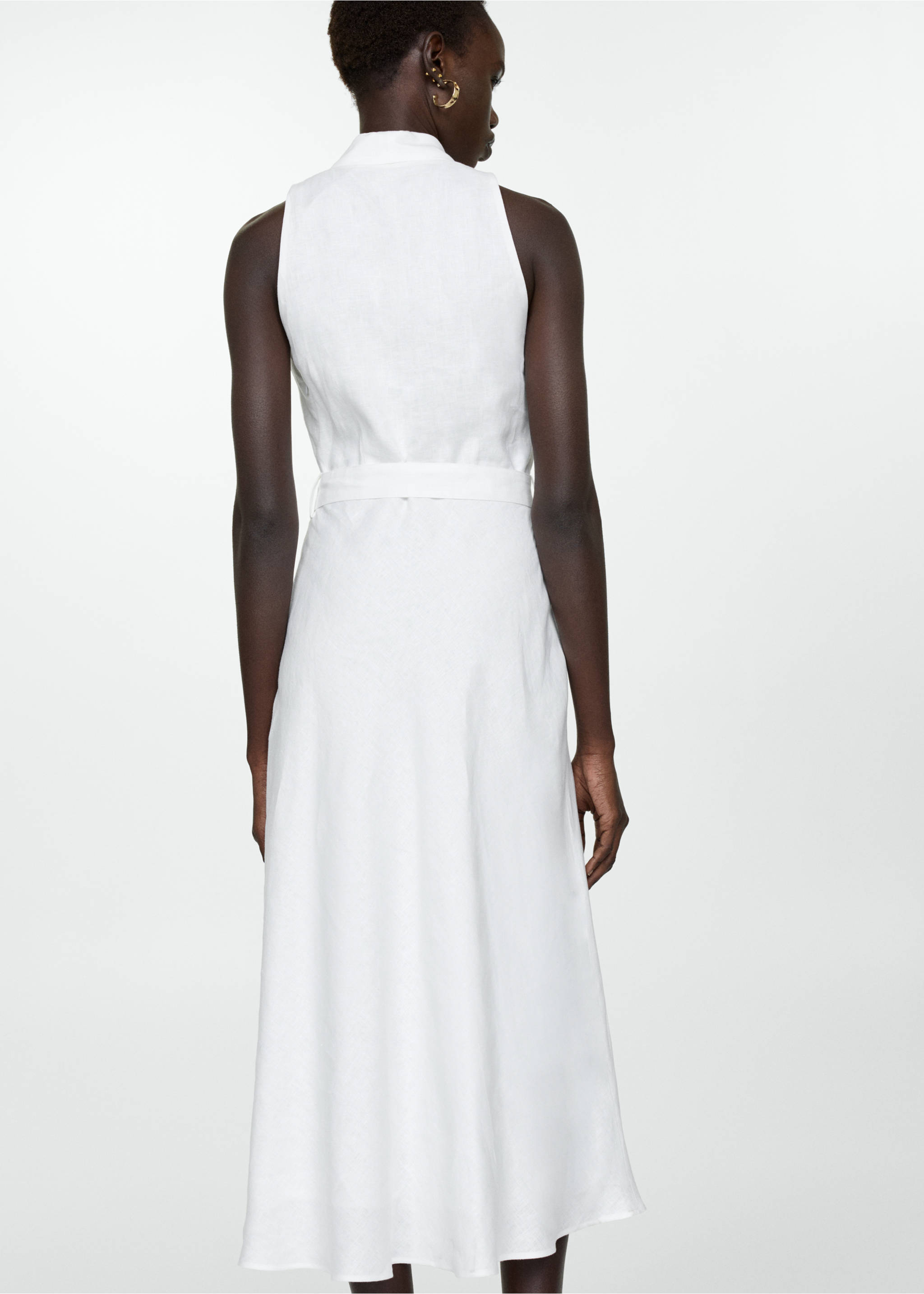 Robe lin ceinture - Verso de l’article, Blanc cassé. Ref: 77010349-00.