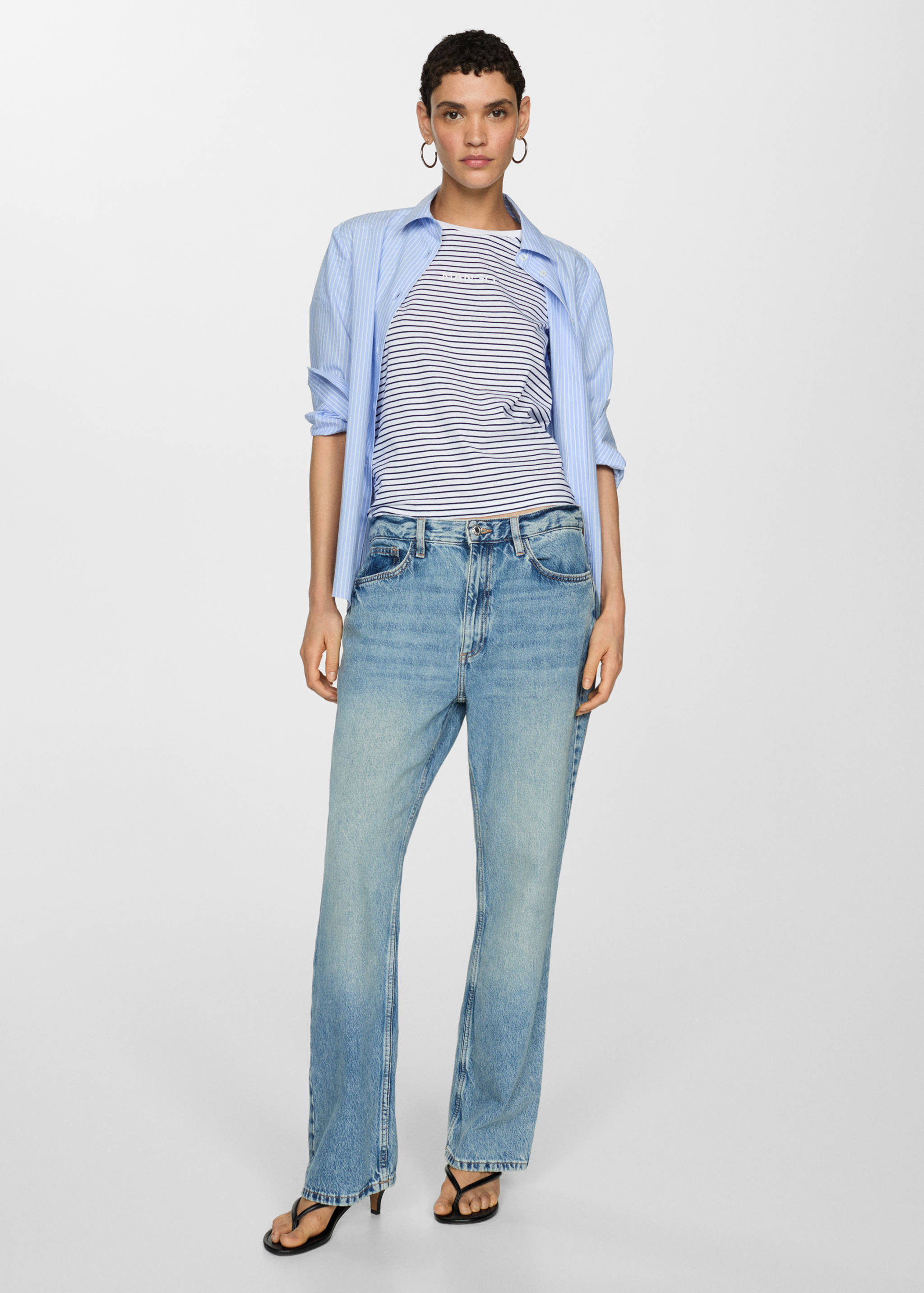 Camiseta rayas logo - Plano general