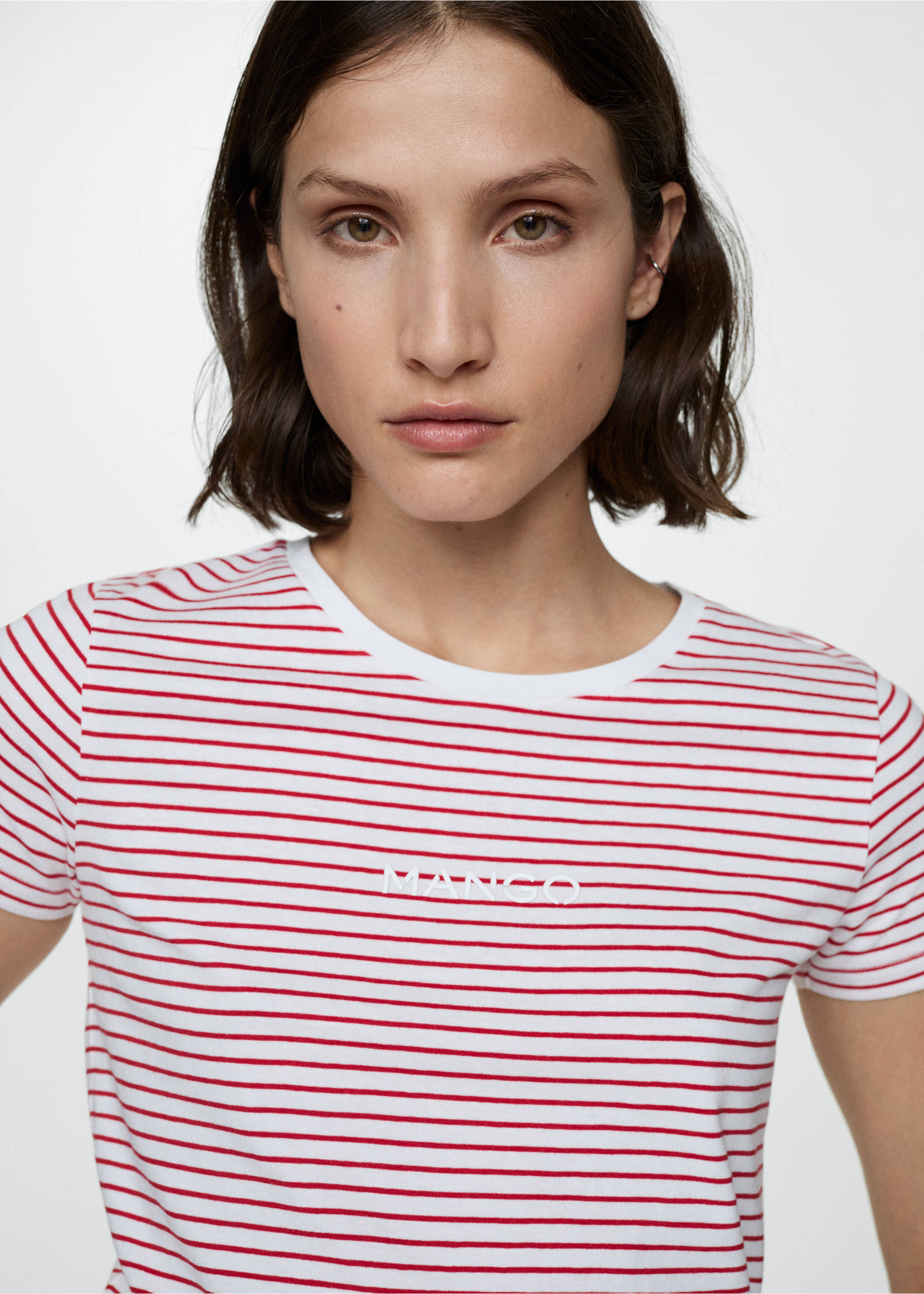 T-shirt rayures logo - Détail de l'article 1, Rouge. Ref: 77010355-00.