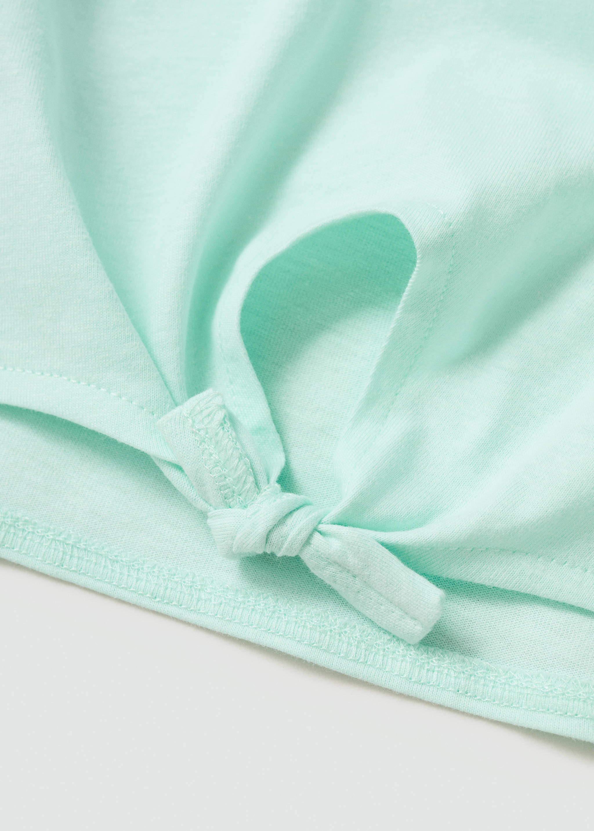 تي شيرت بثنايا مطرزة - تفاصيل المنتج 8