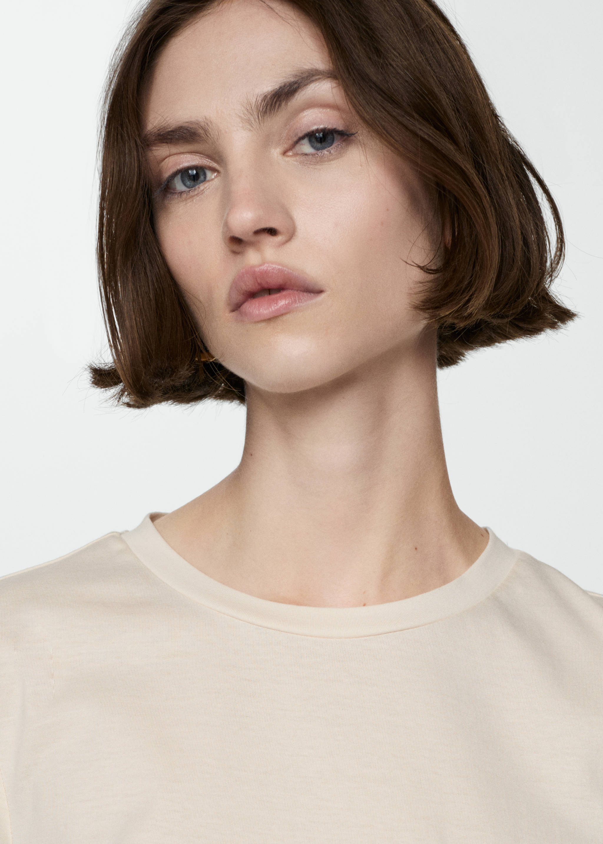 Crochet detail T-shirt - Details of the article 1