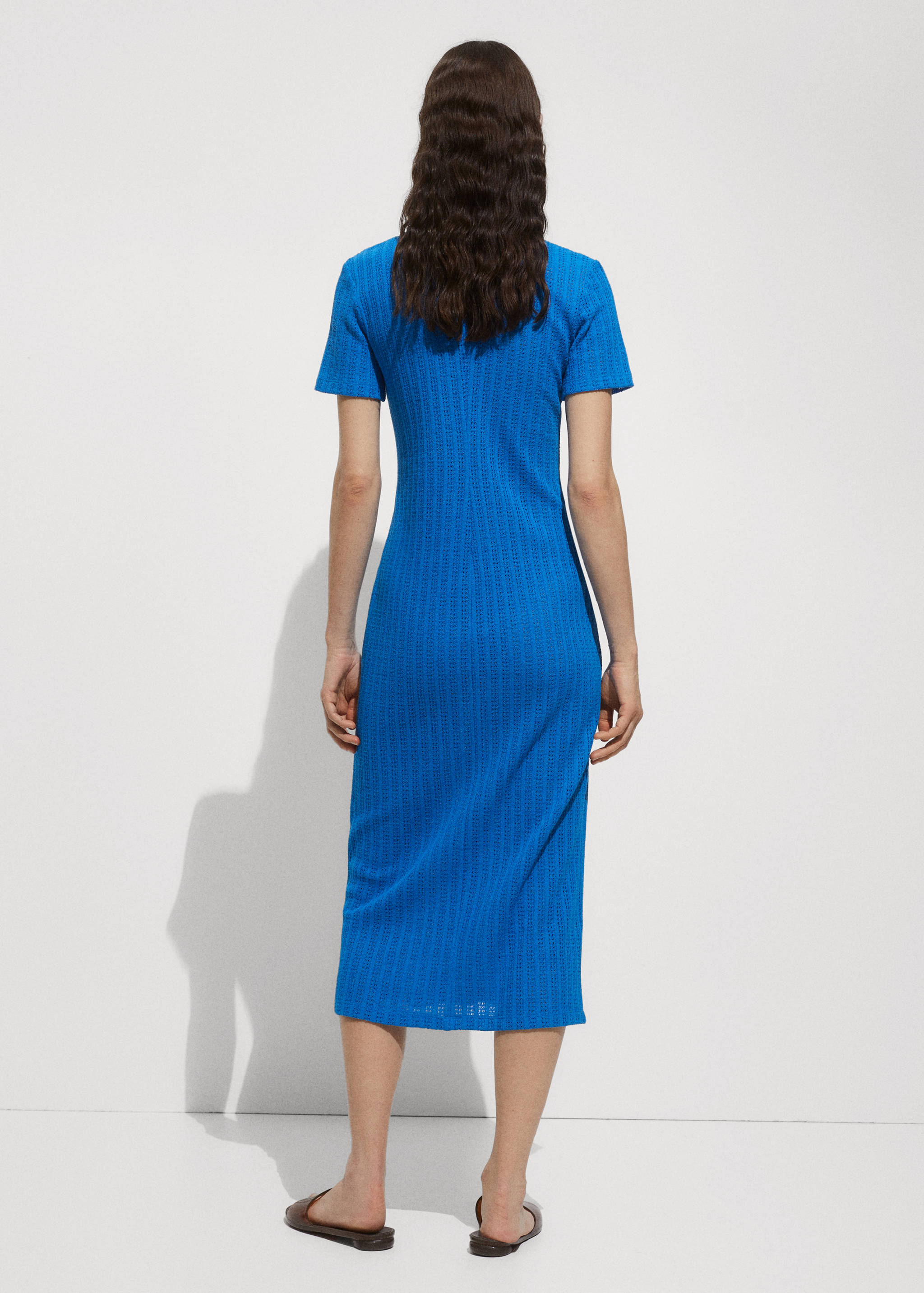 Button crochet dress - Reverse of the article