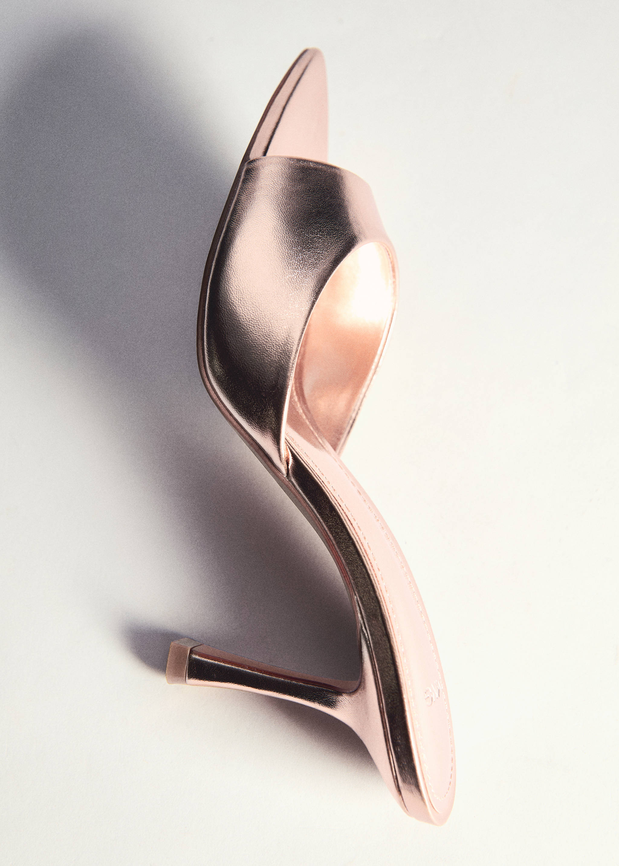 Metallic-effect heeled sandals - Details of the article 5