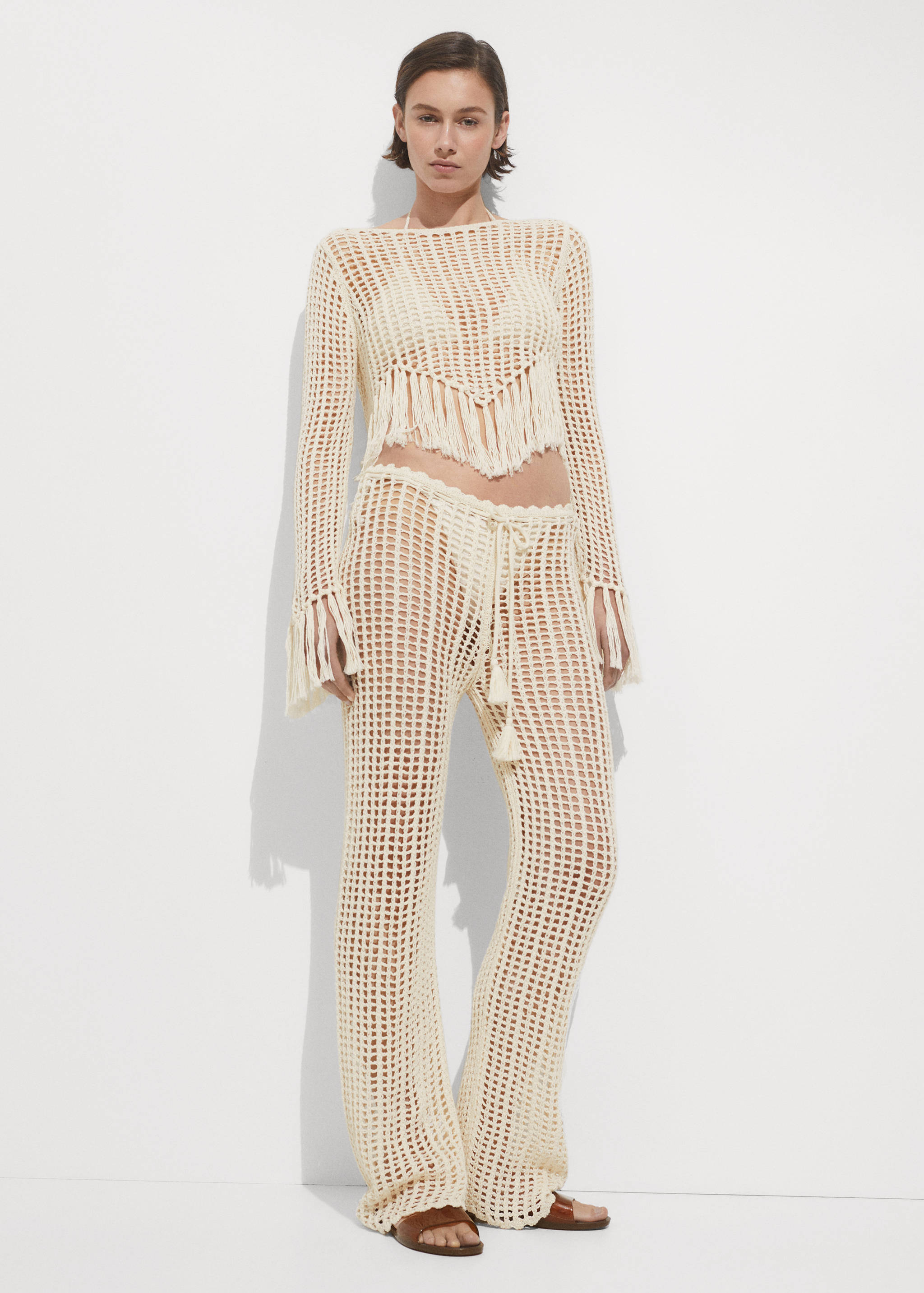 Openwork knitted trousers - General plane