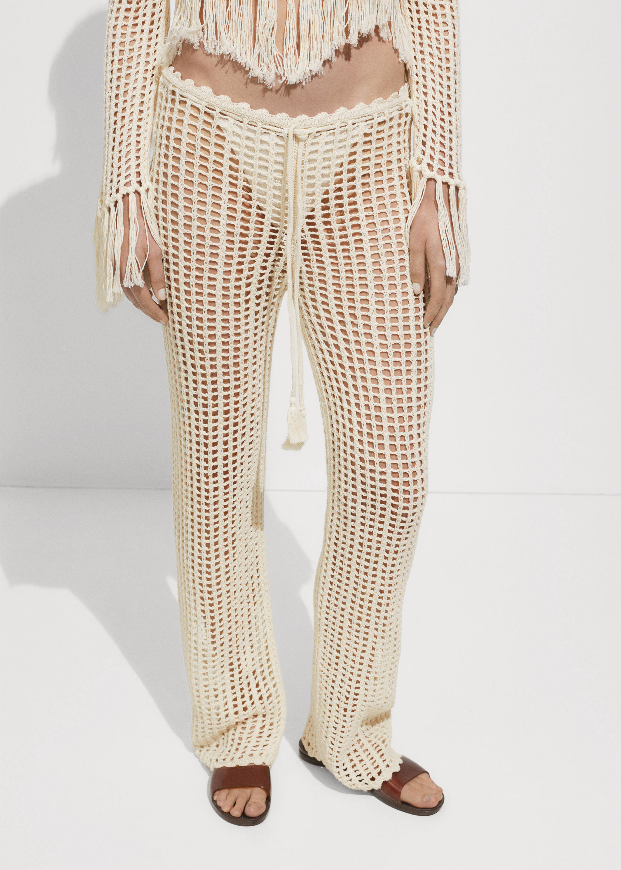 Openwork knitted trousers - Medium plane