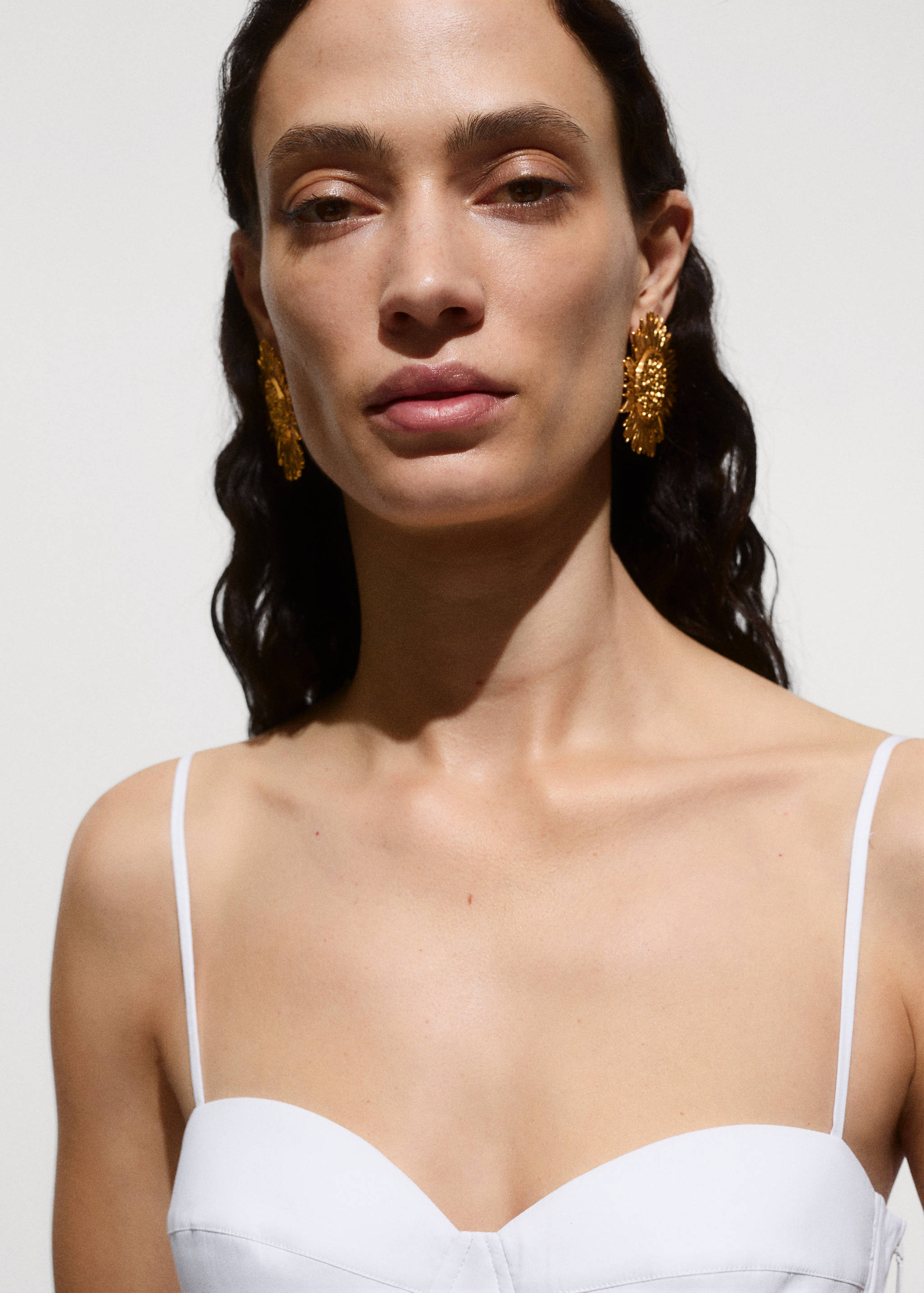 Short flared dress - Details of the article 1