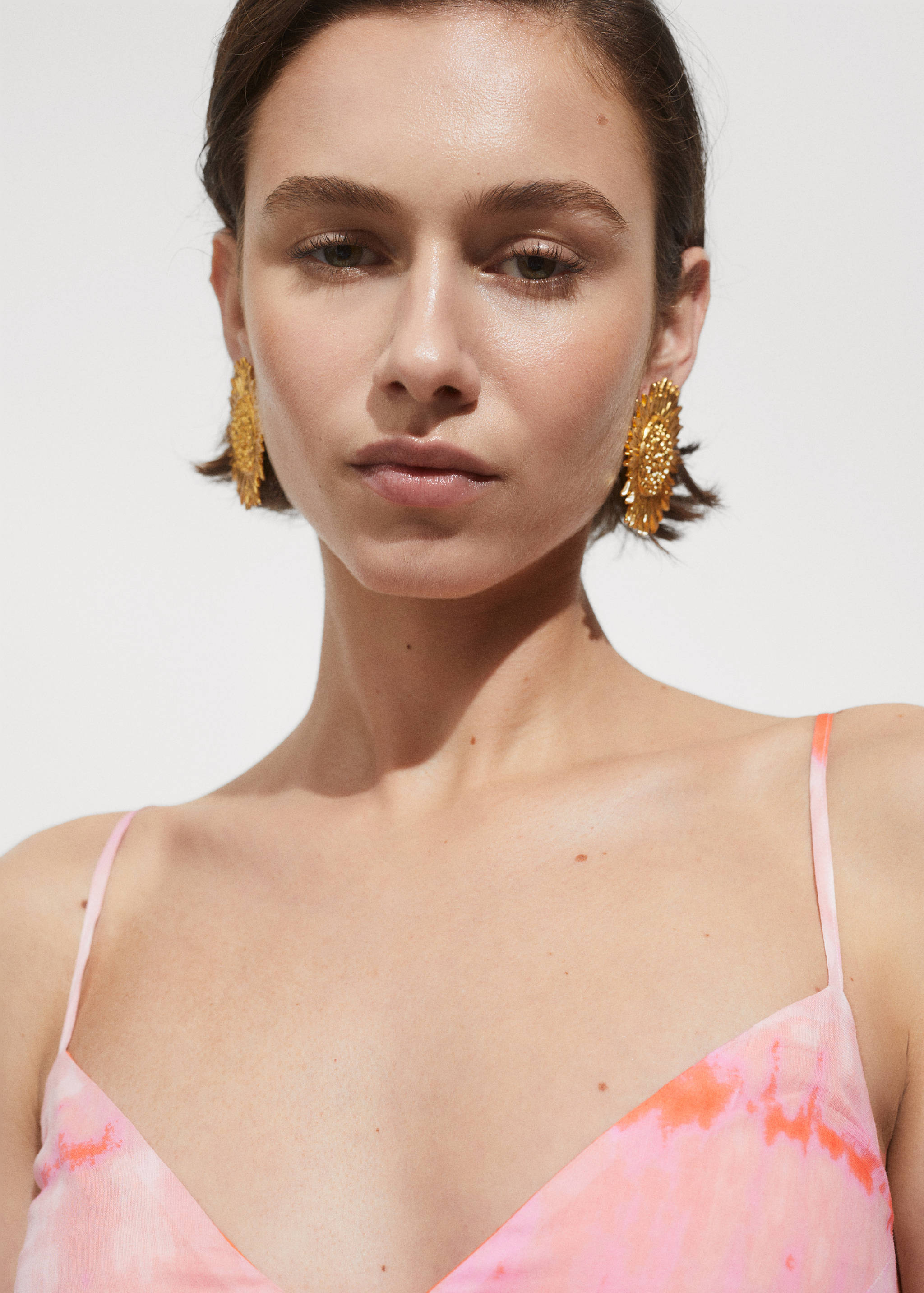 Printed ruffle dress - Details of the article 1