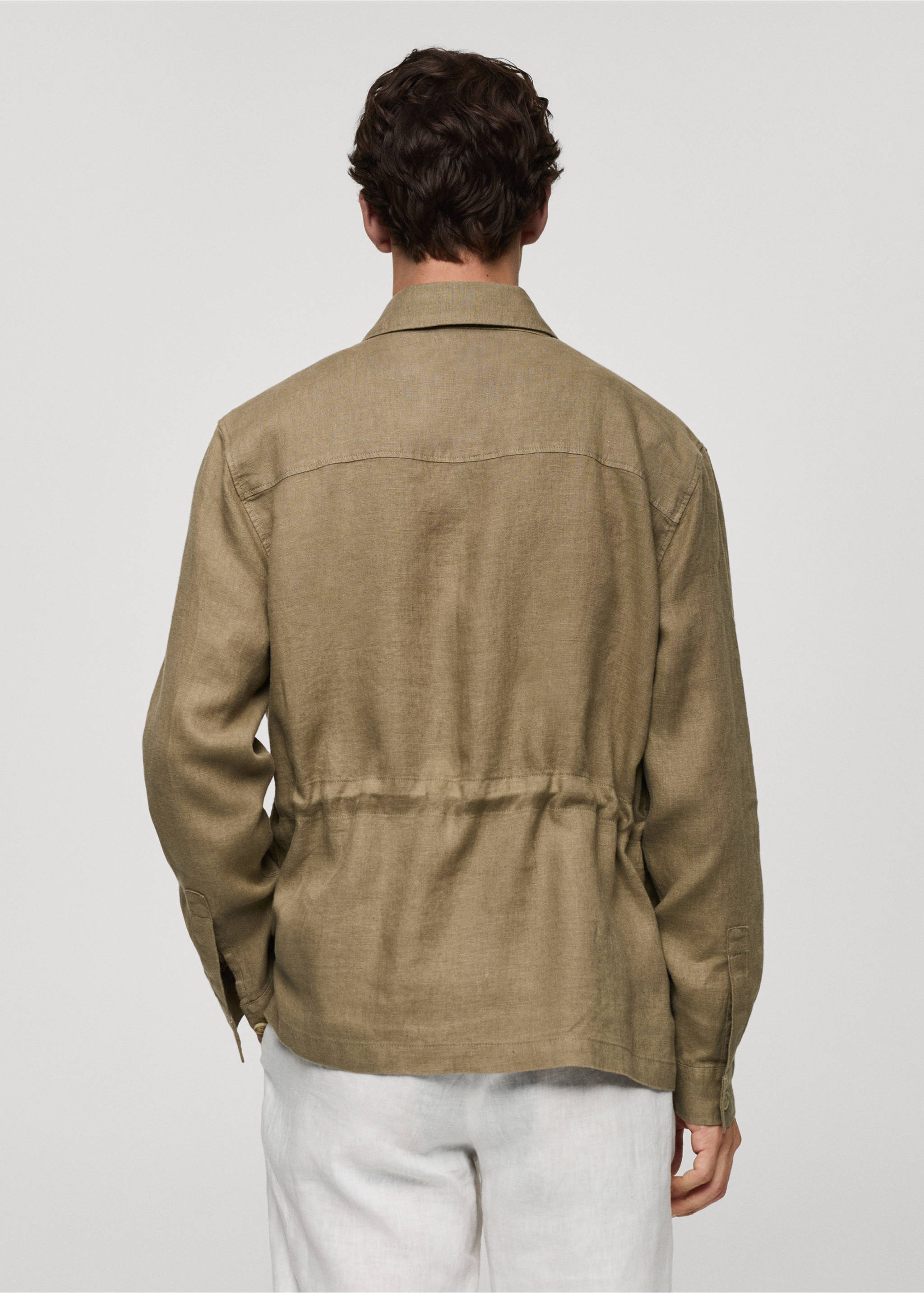 100% linen overshirt with pockets - Reverse of the article, Khaki. Ref: 77010568-00.