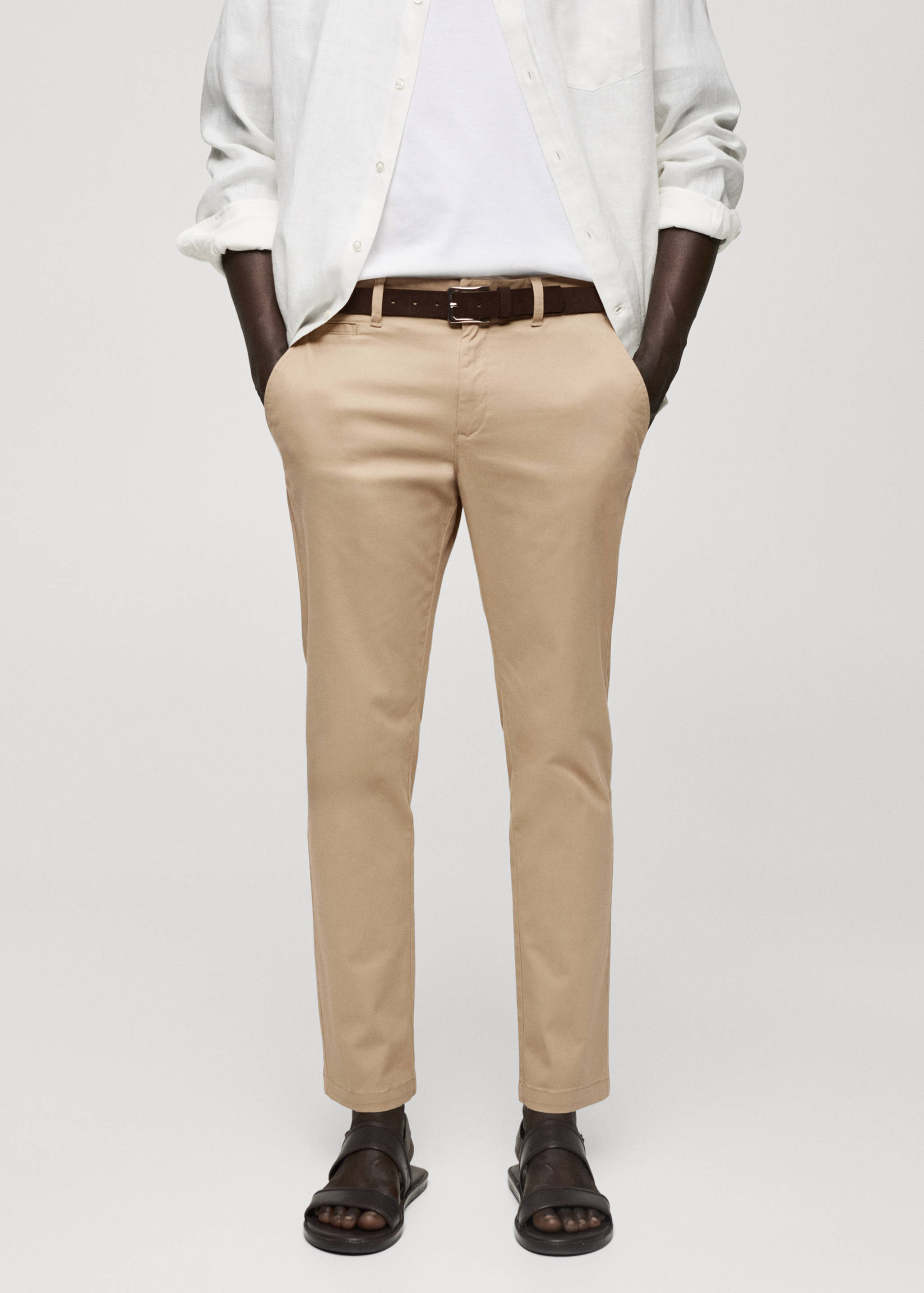 Pantalón algodón tapered crop - Plano medio