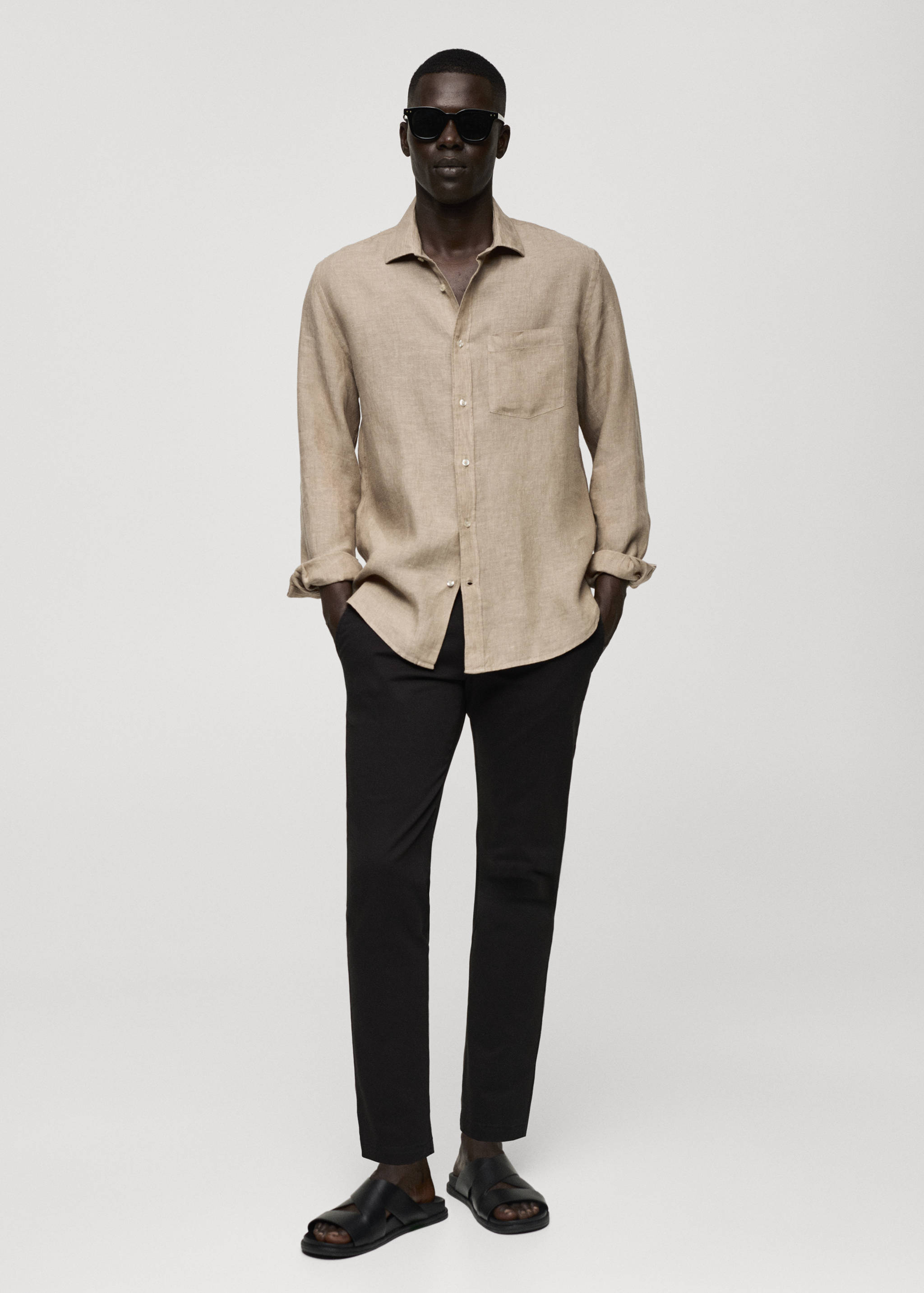 Pantalón algodón tapered crop - Plano general