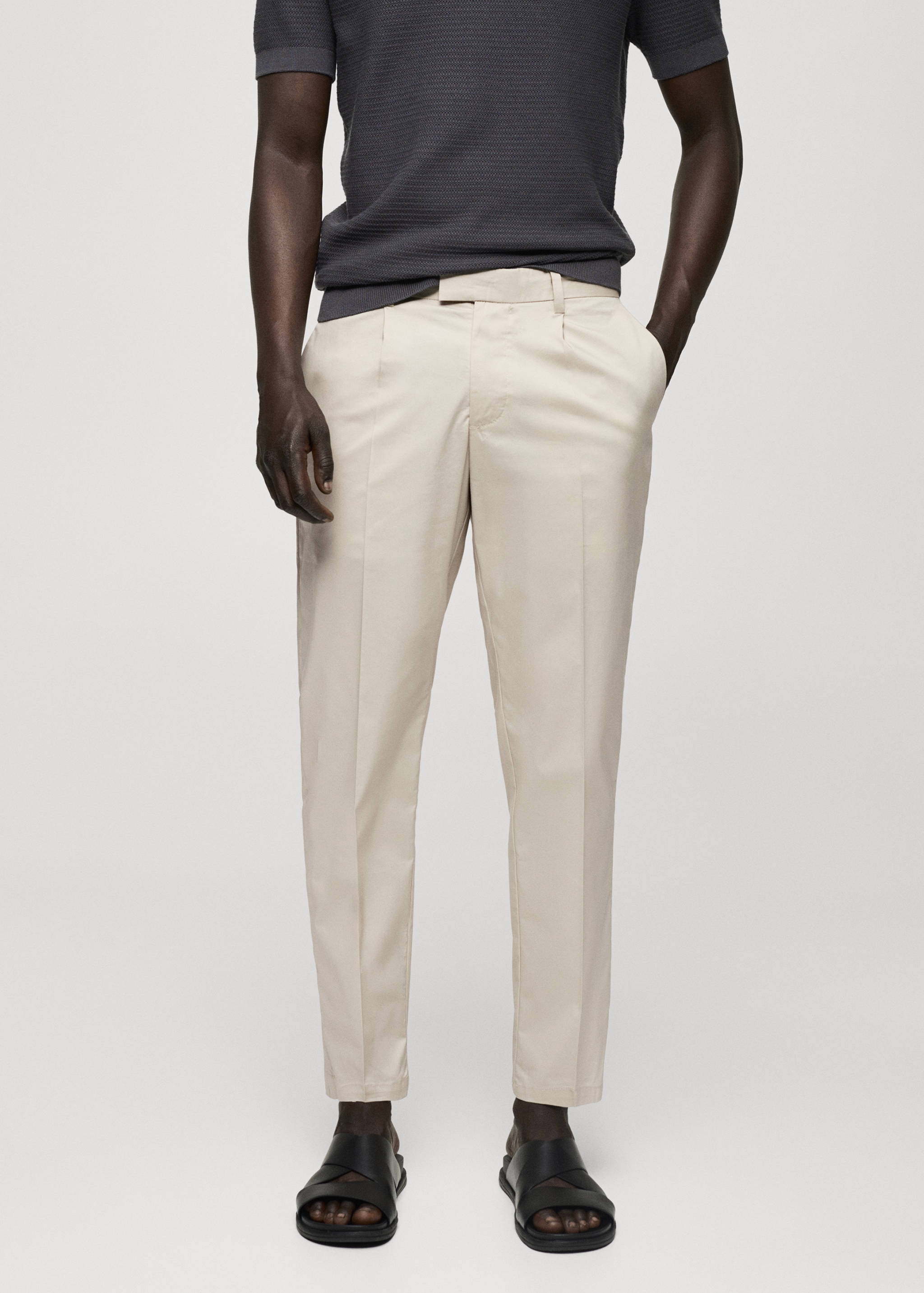 Slim-fit cotton pleated trousers - Medium plane