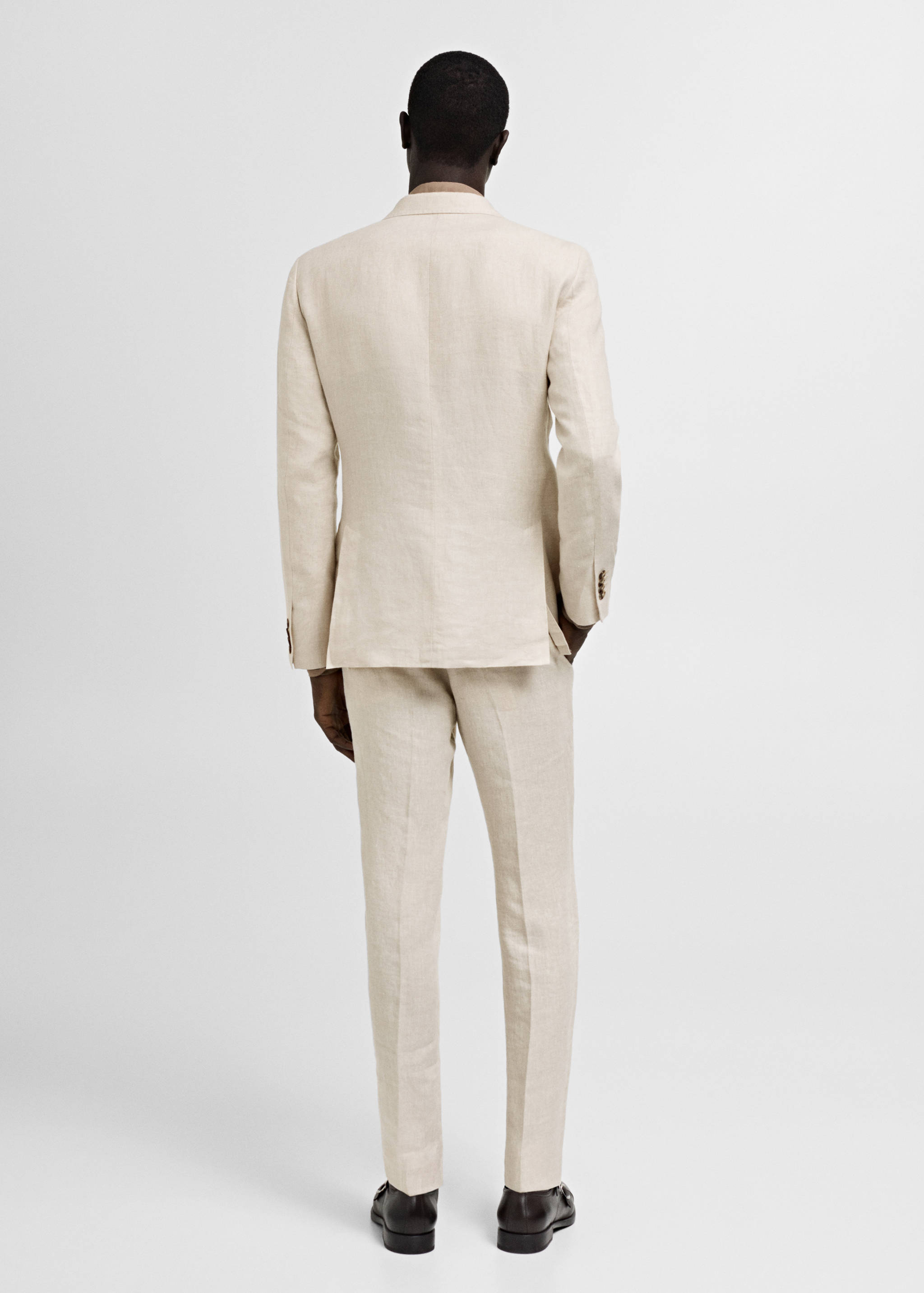 100% linen slim-fit suit jacket - Reverse of the article