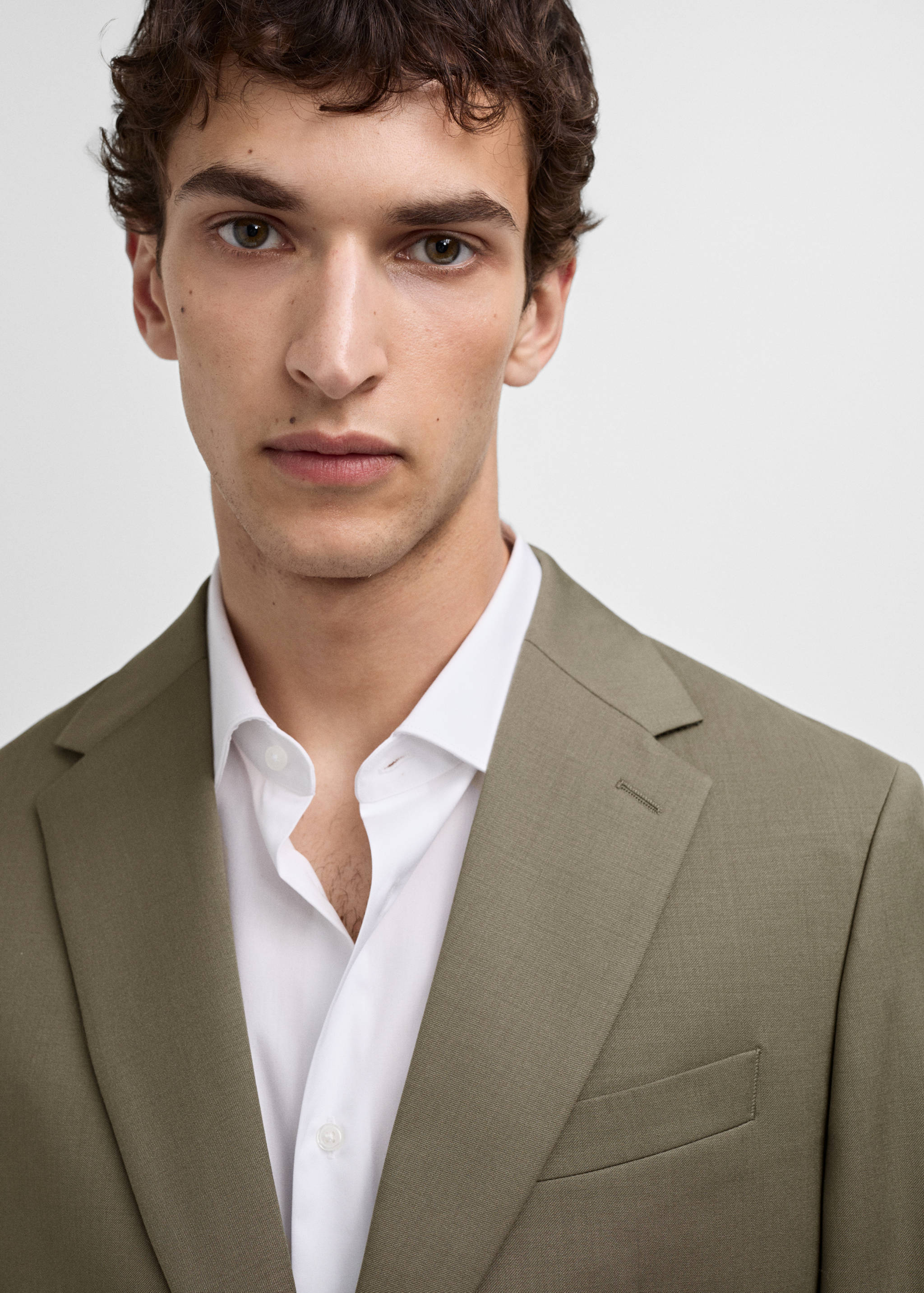 100% virgin wool slim-fit suit jacket - Details of the article 1