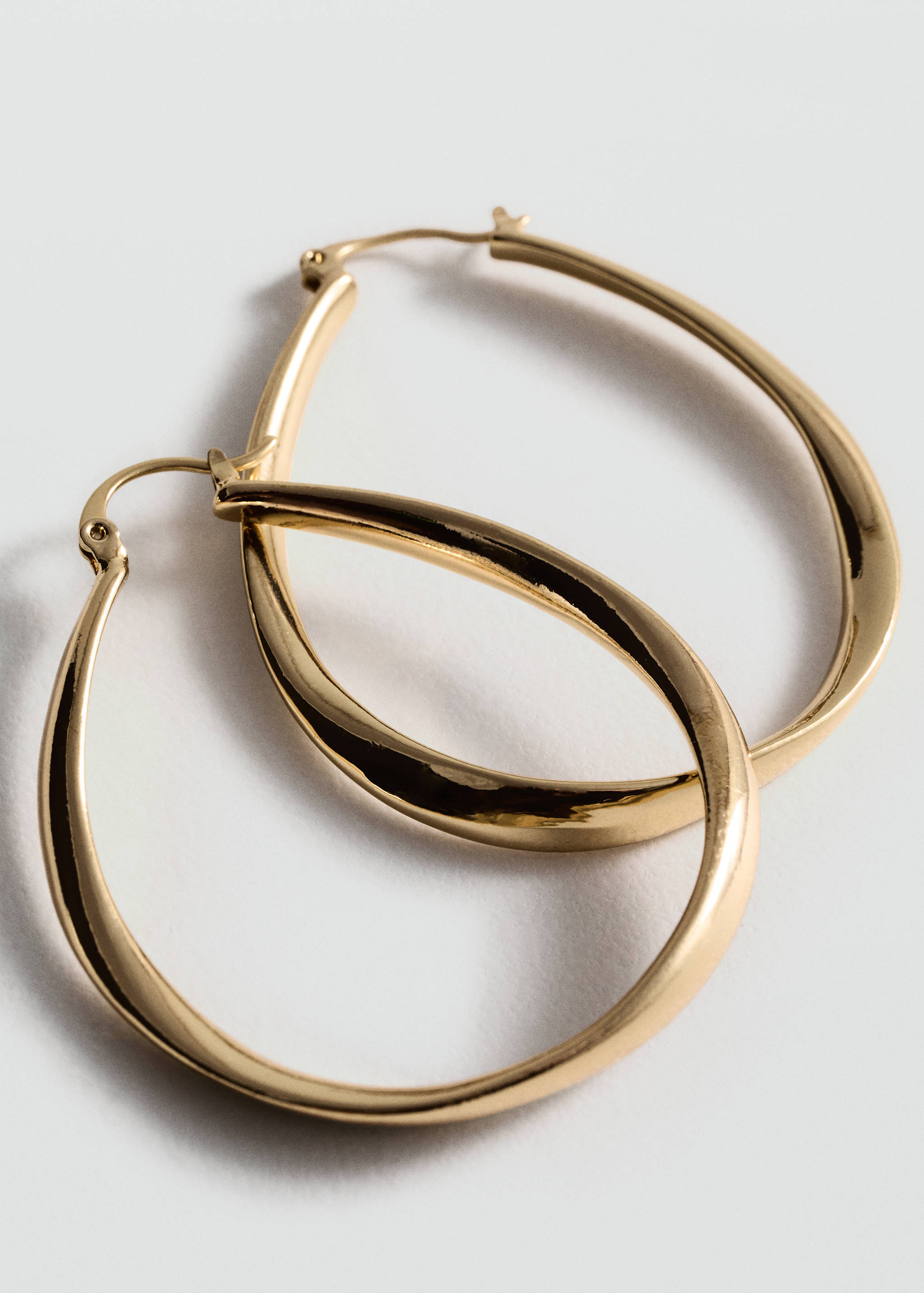 Oval hoop earrings - Medium plane