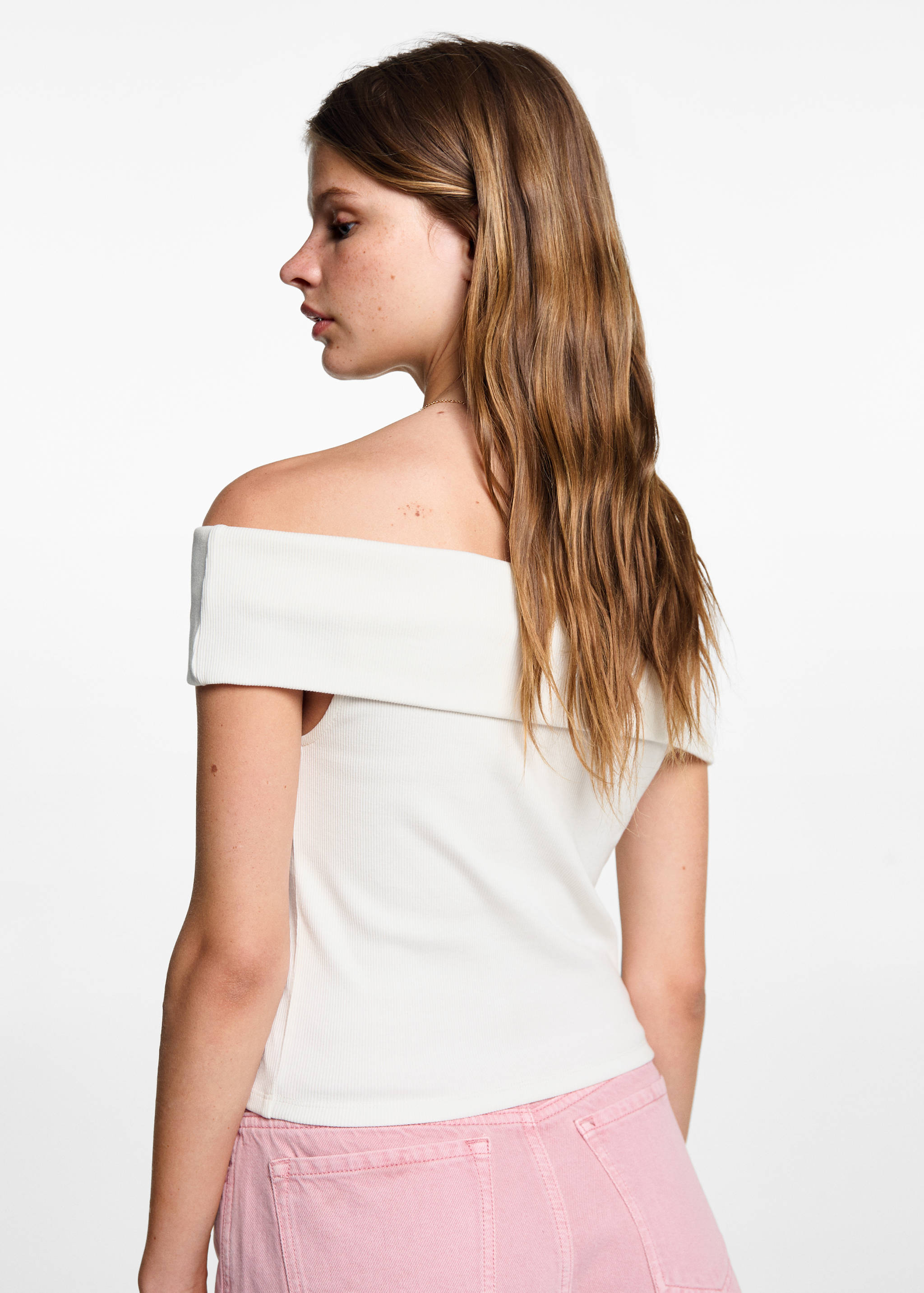 Top maille côtelée épaules dénudées - Verso de l’article