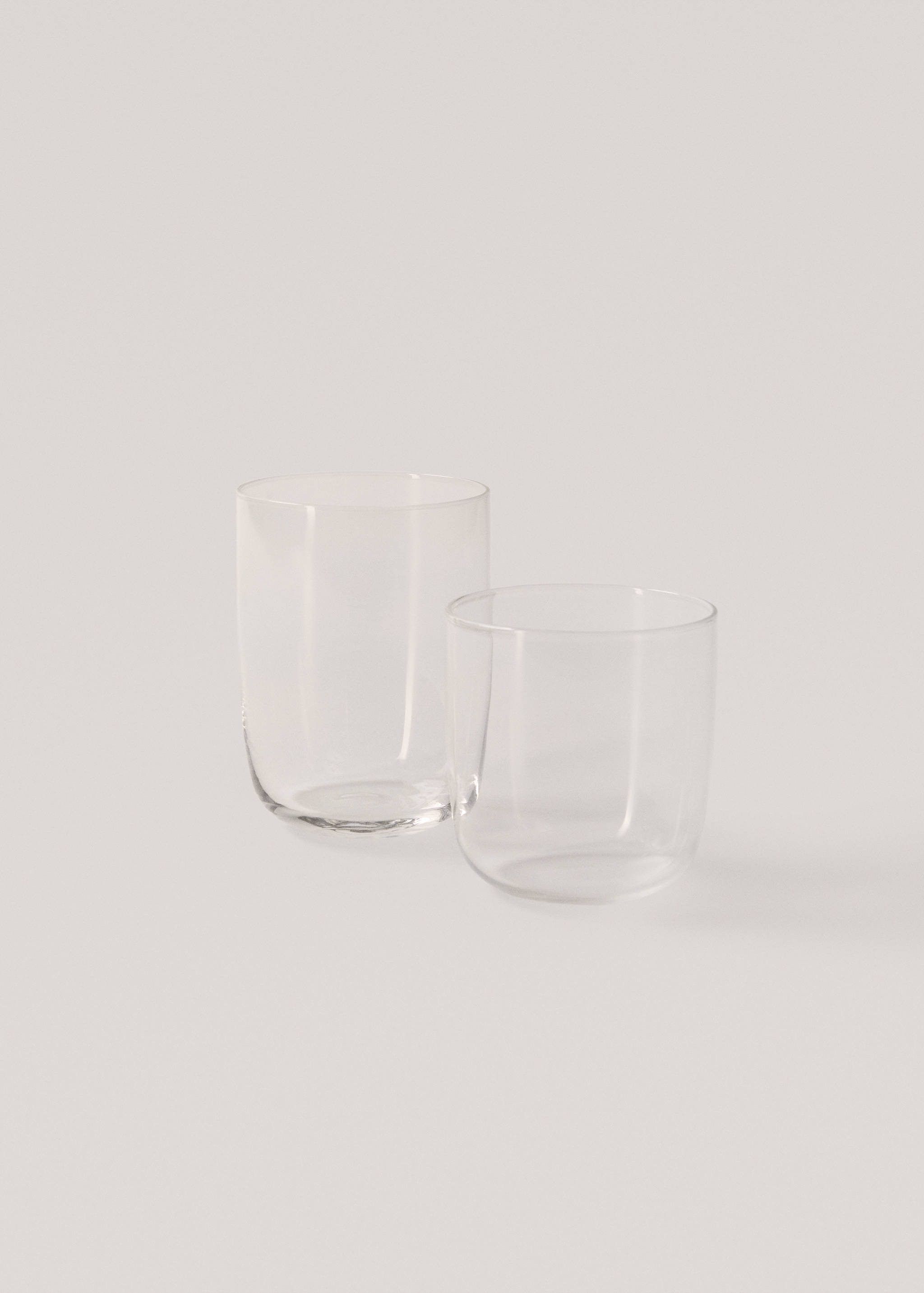 Kleines Borosilikat-Trinkglas mit glattem  Design - Detail des Artikels 3