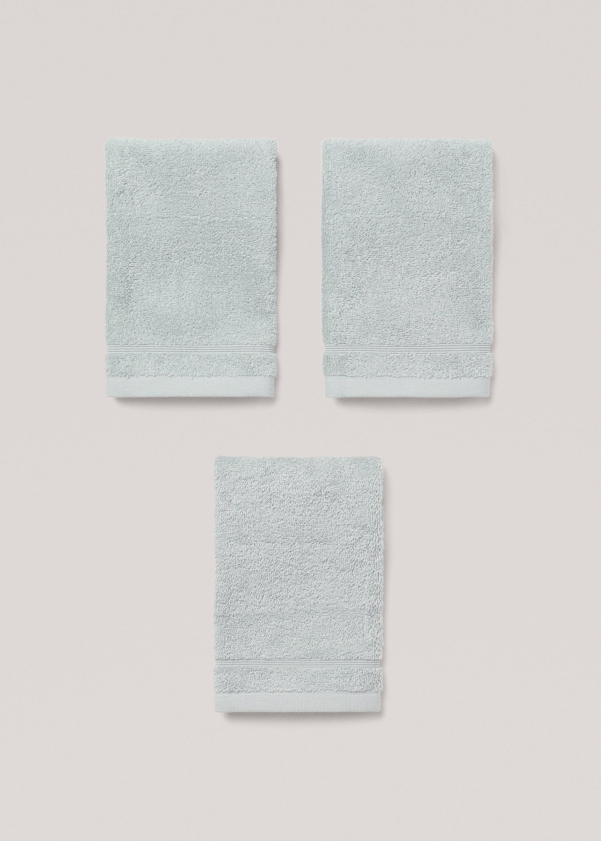 Однотонний бавовняний рушник - Товар без моделі