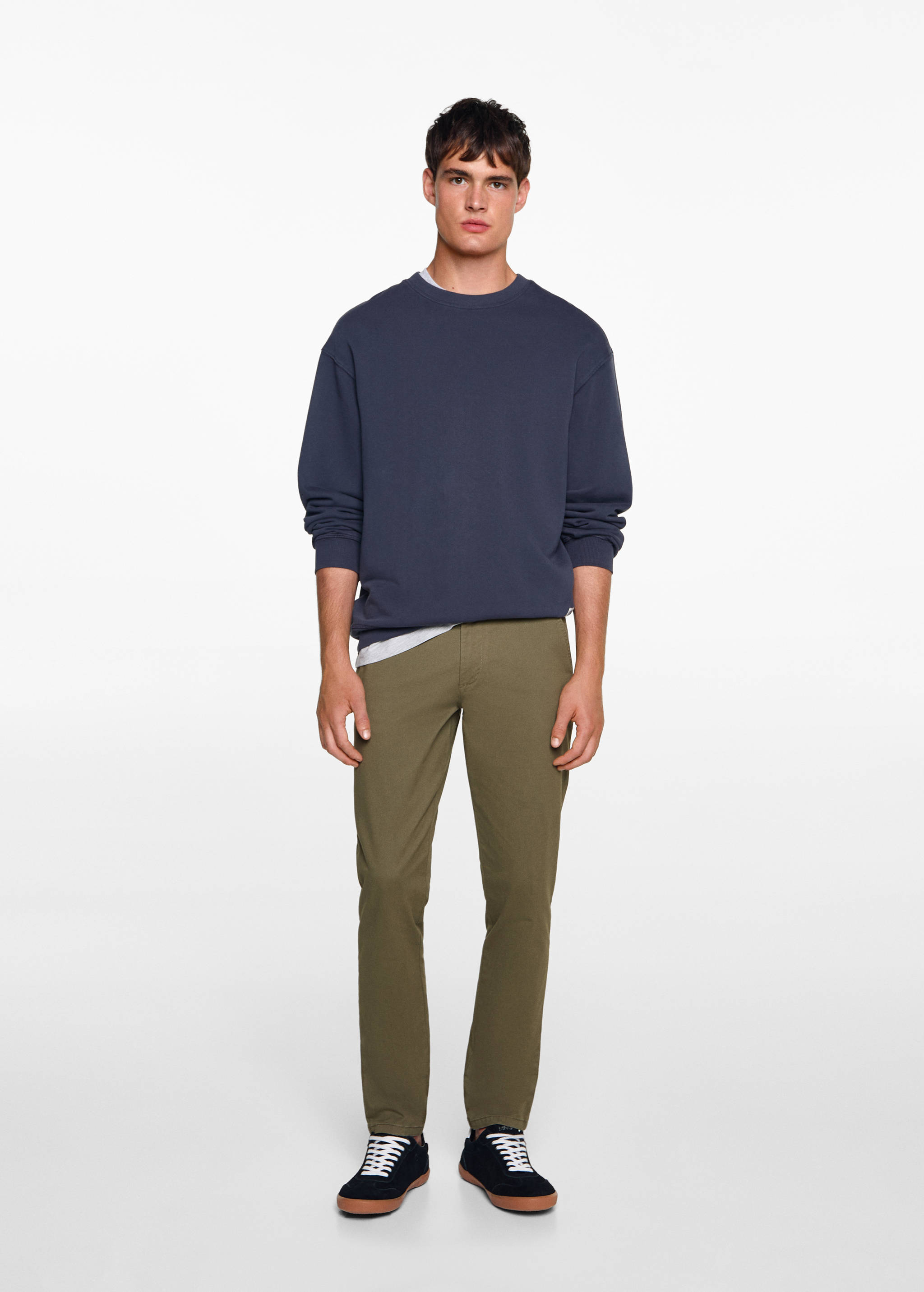 Cotton chinos - General plane