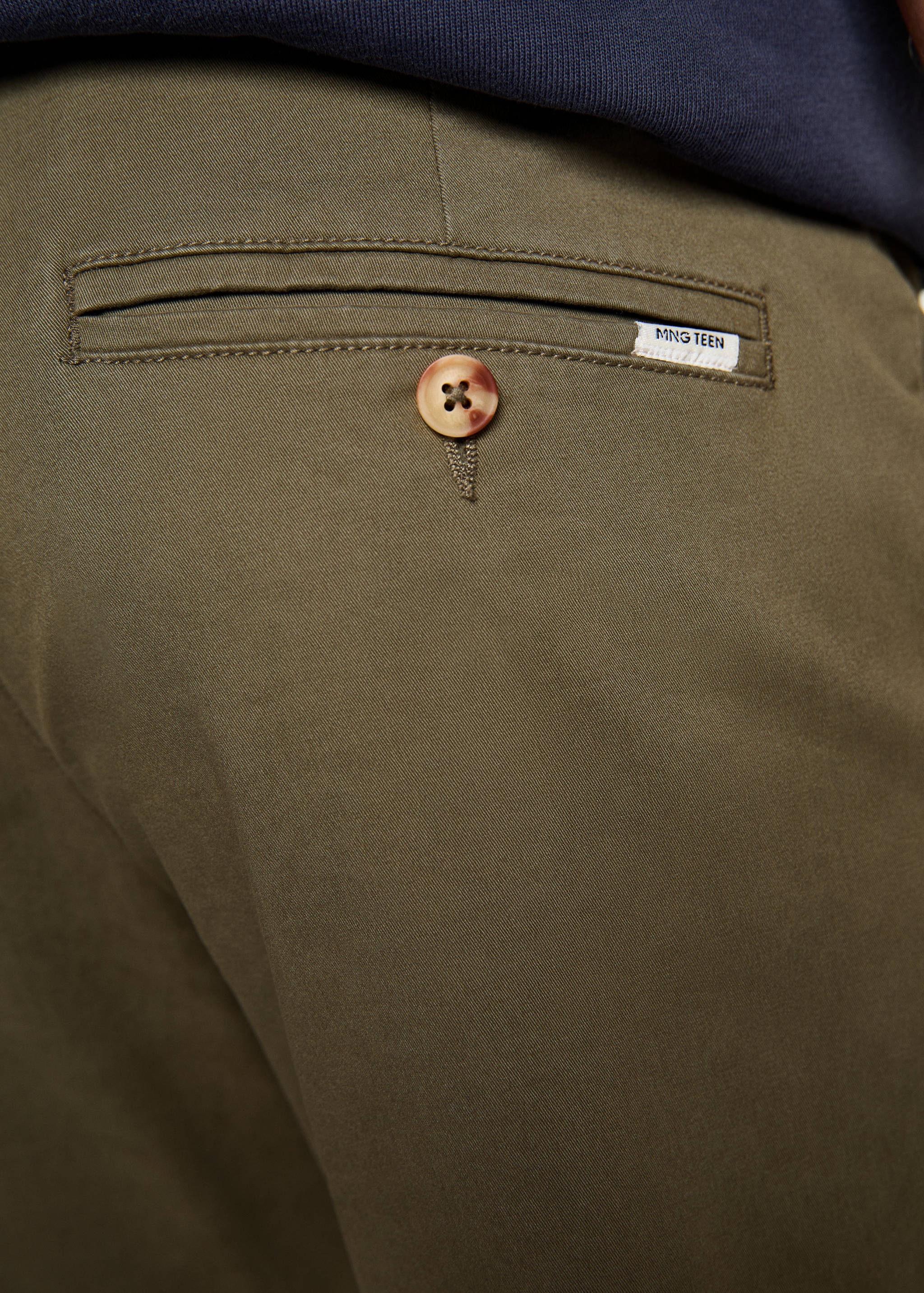 Cotton chinos - Details of the article 2
