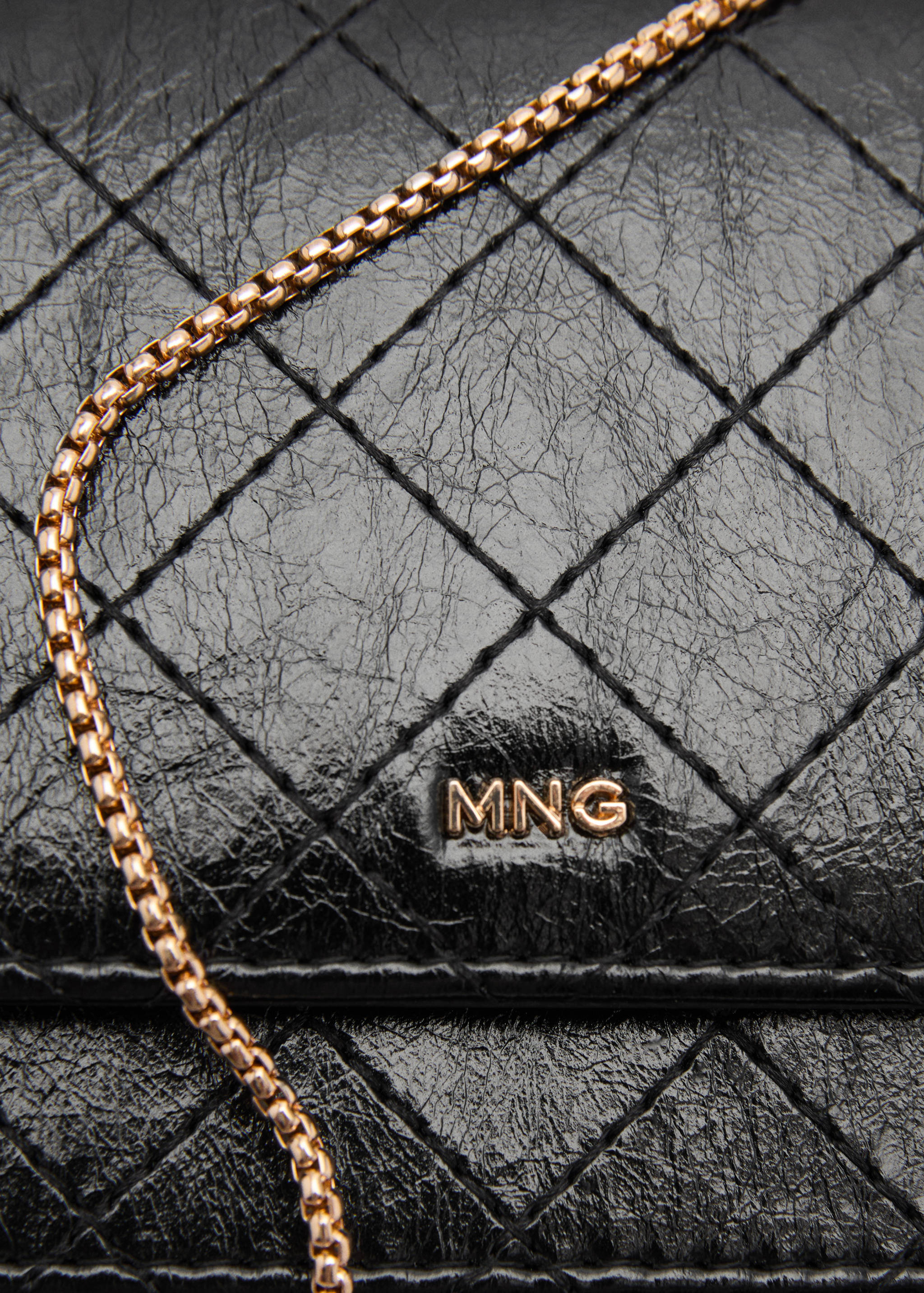 Flap chain bag - Details of the article 2