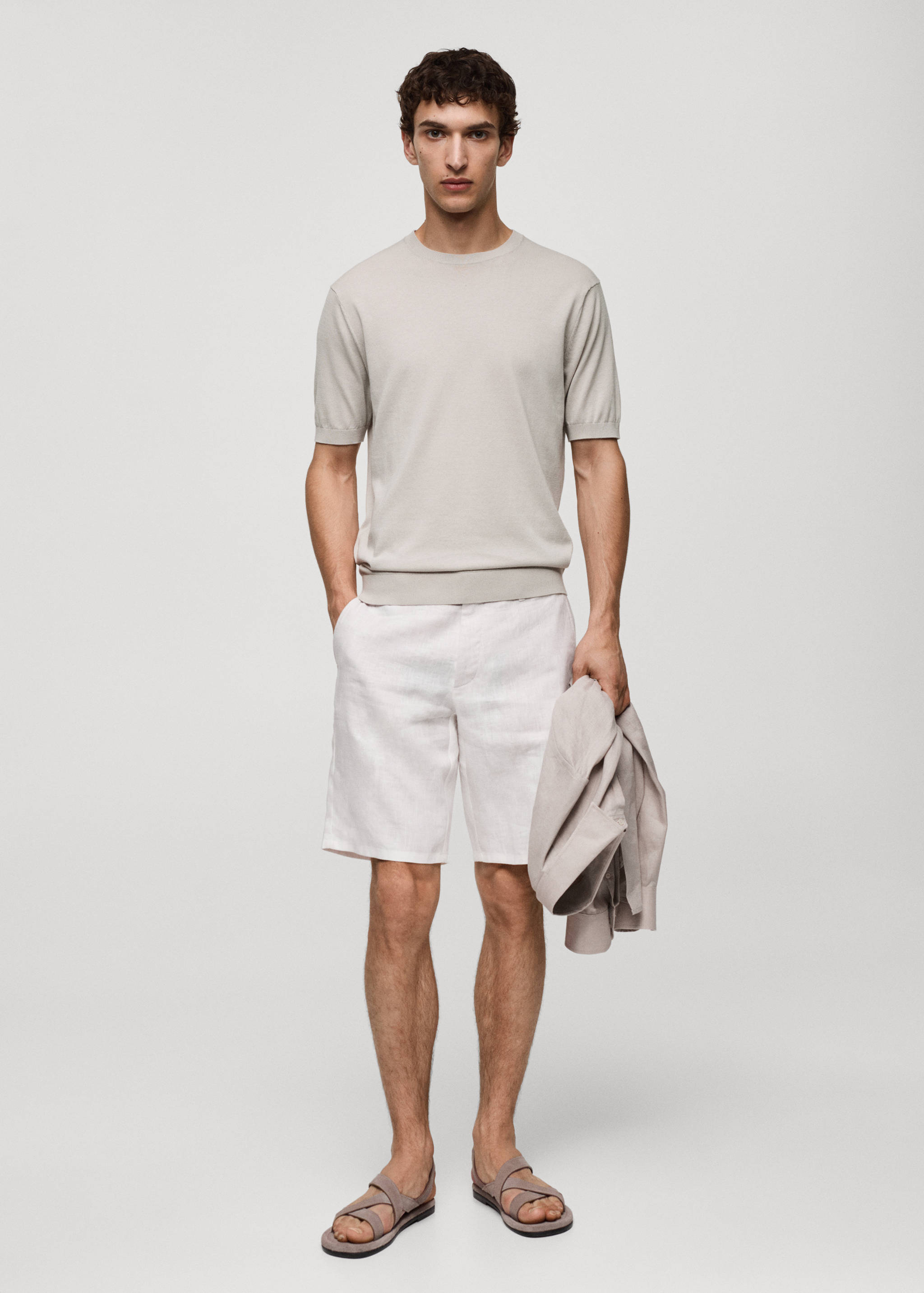 100% cotton knitted t-shirt - General plane