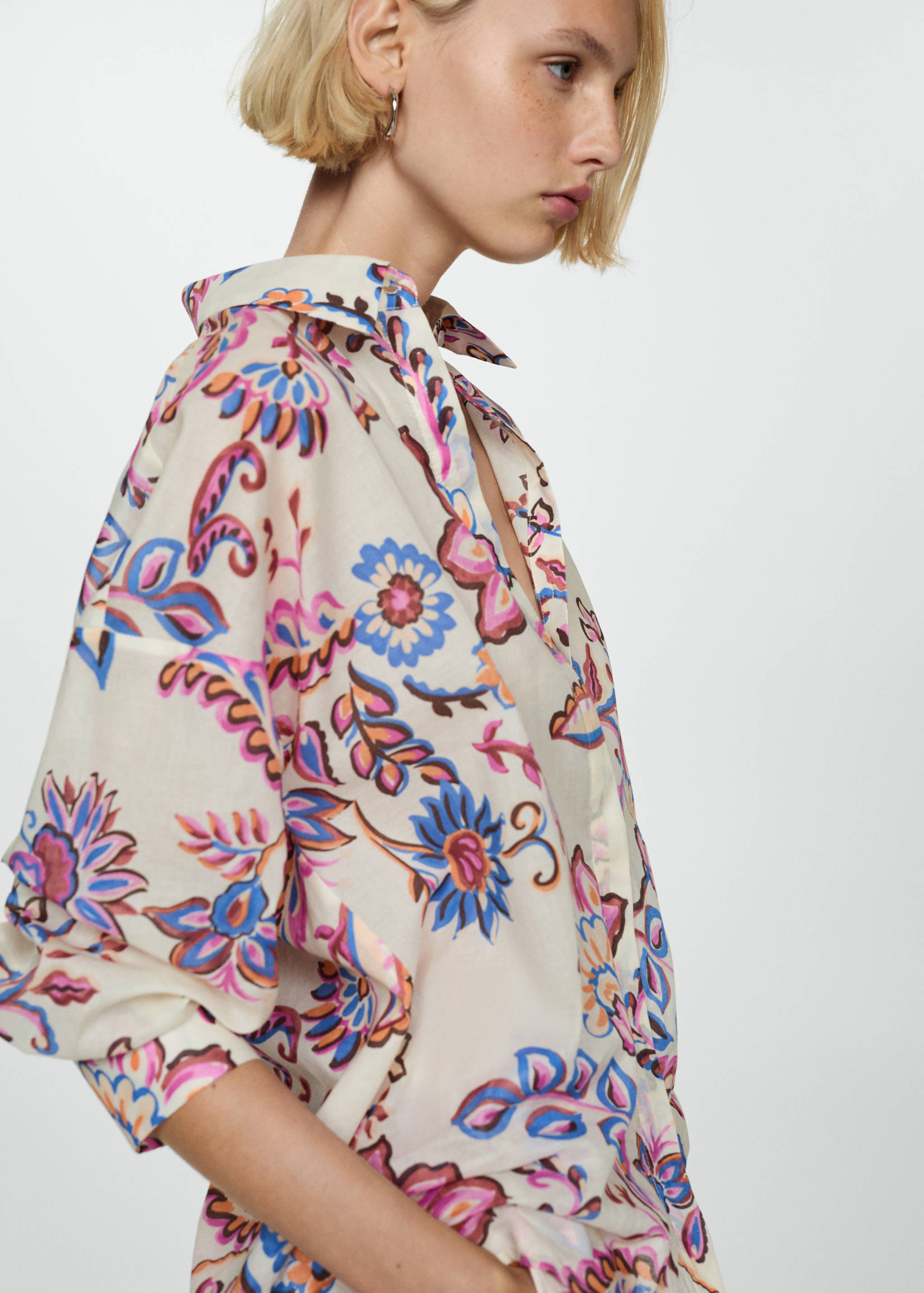 Flowy floral print shirt - Medium plane