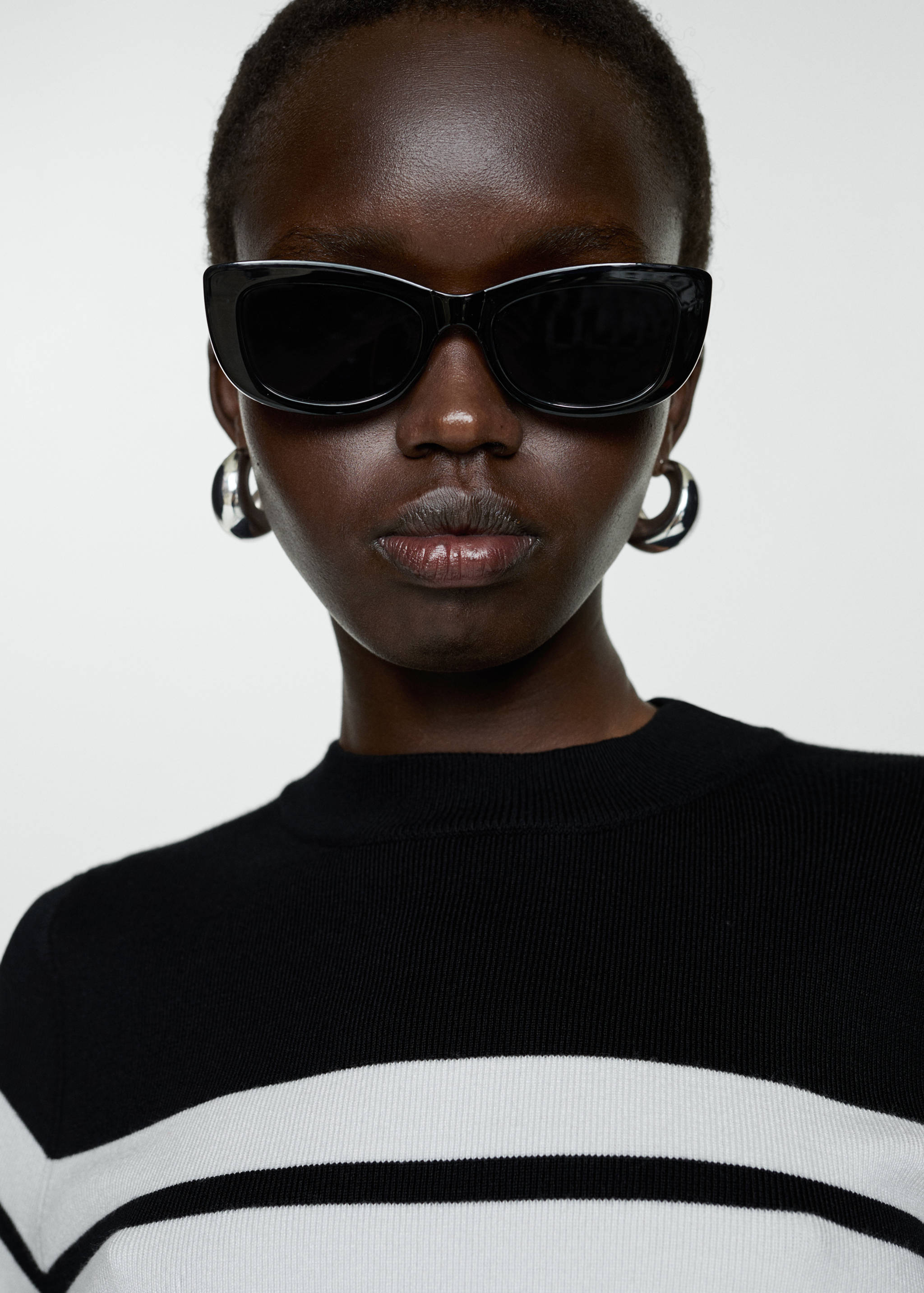 Knit striped sweater - Details of the article 1