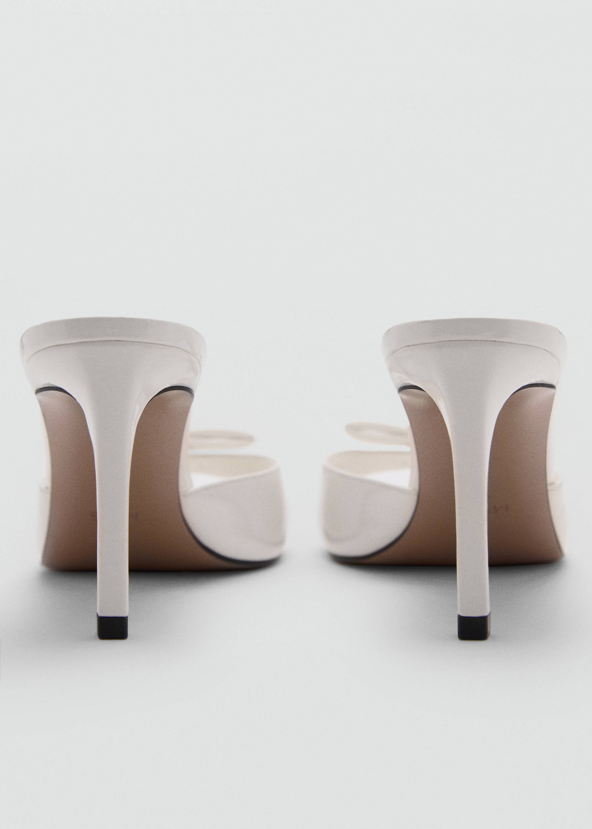 Bow heel sandals - Details of the article 1