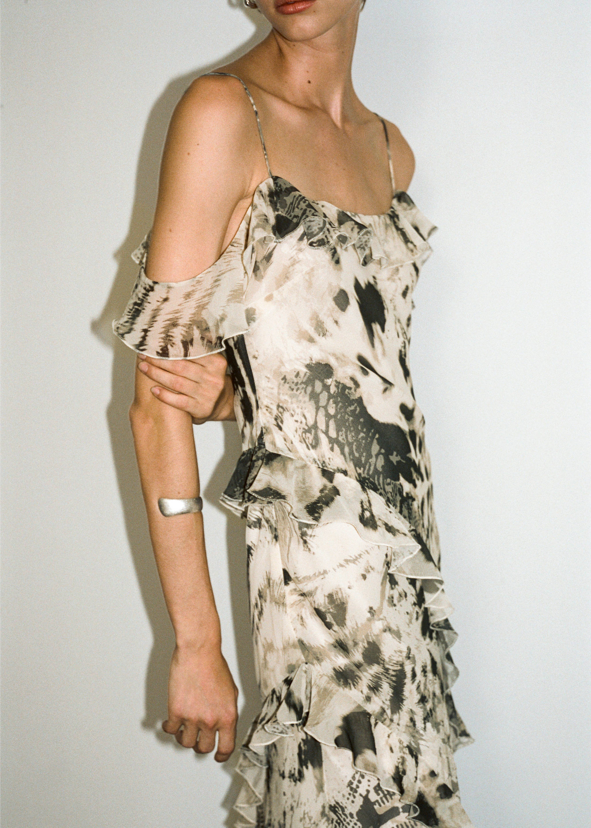 Robe volants en imprimé animal - Détail de l'article 7