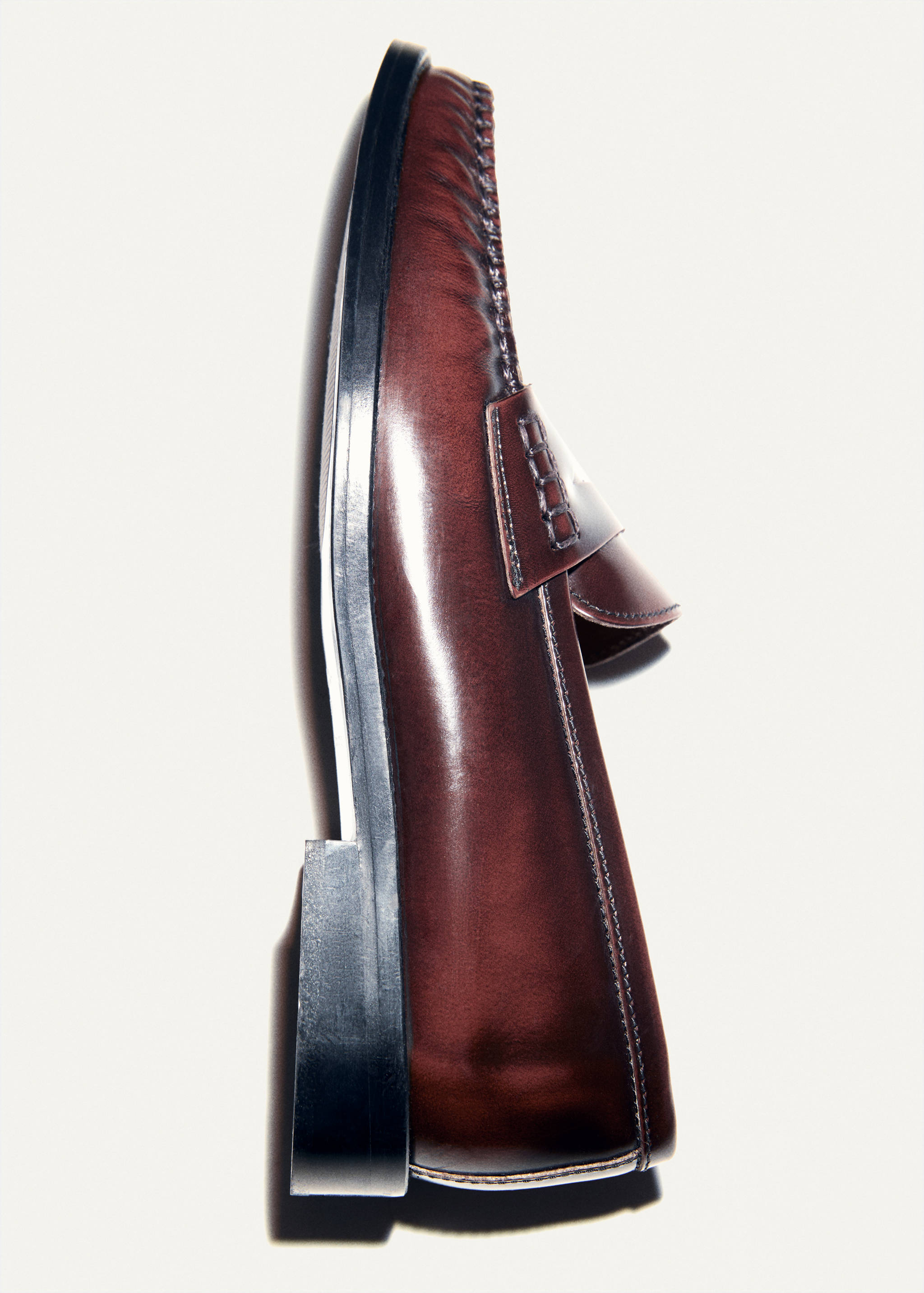 Leather loafers - Details of the article 5