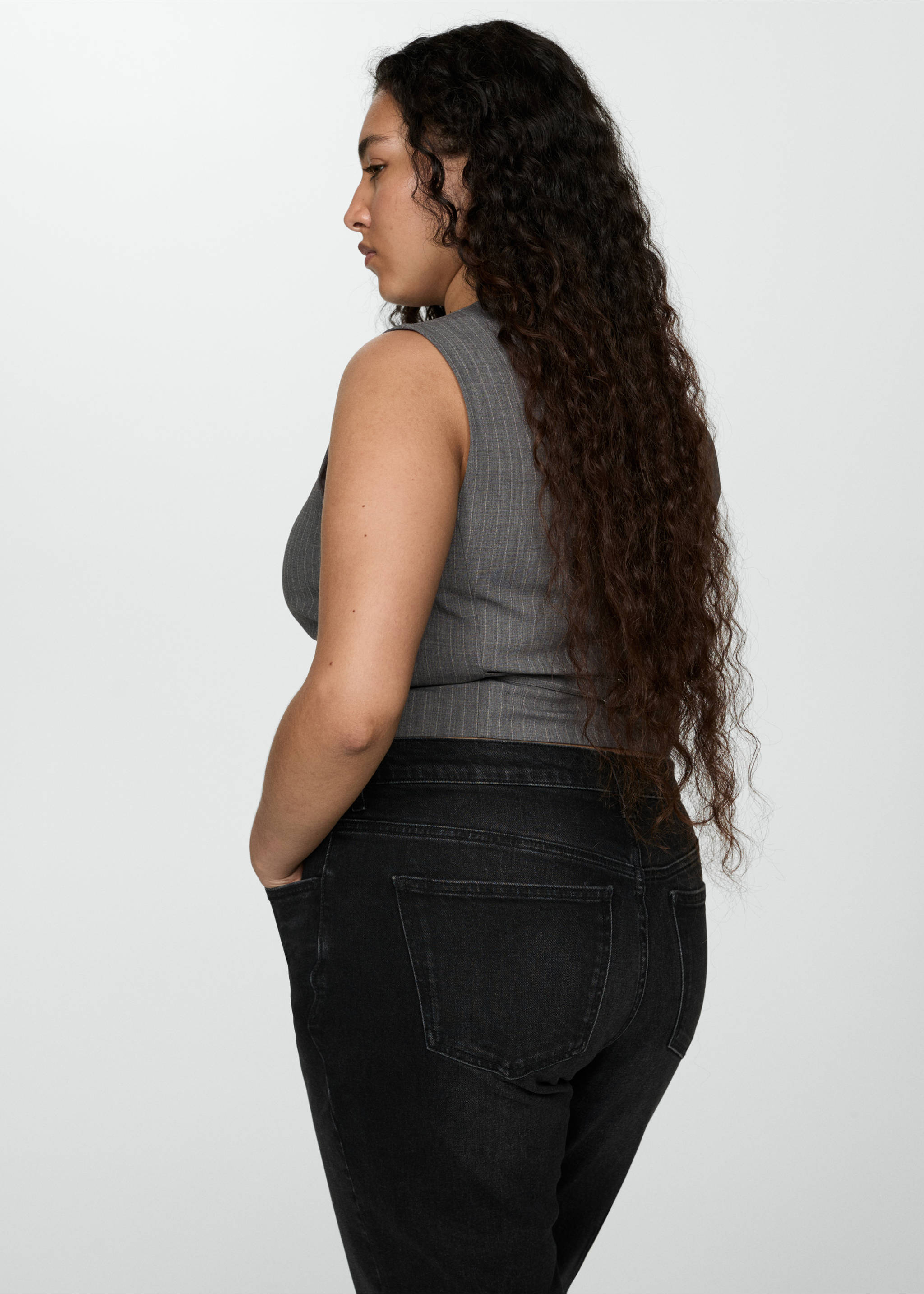Jean Newmom confort taille haute - Détail de l'article 4, Black denim. Ref: 77014027-00.