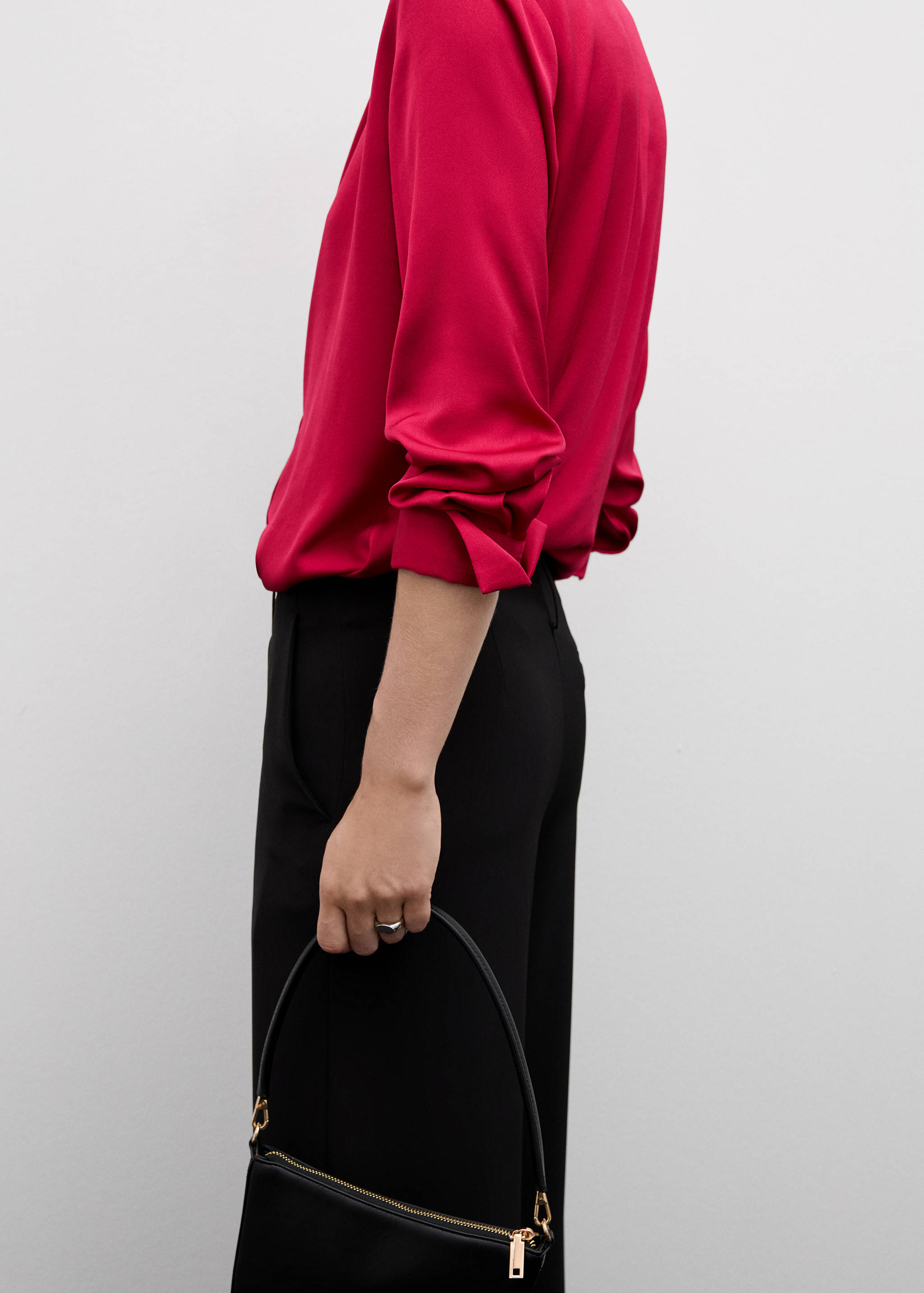 Satin finish flowy shirt - Details of the article 6