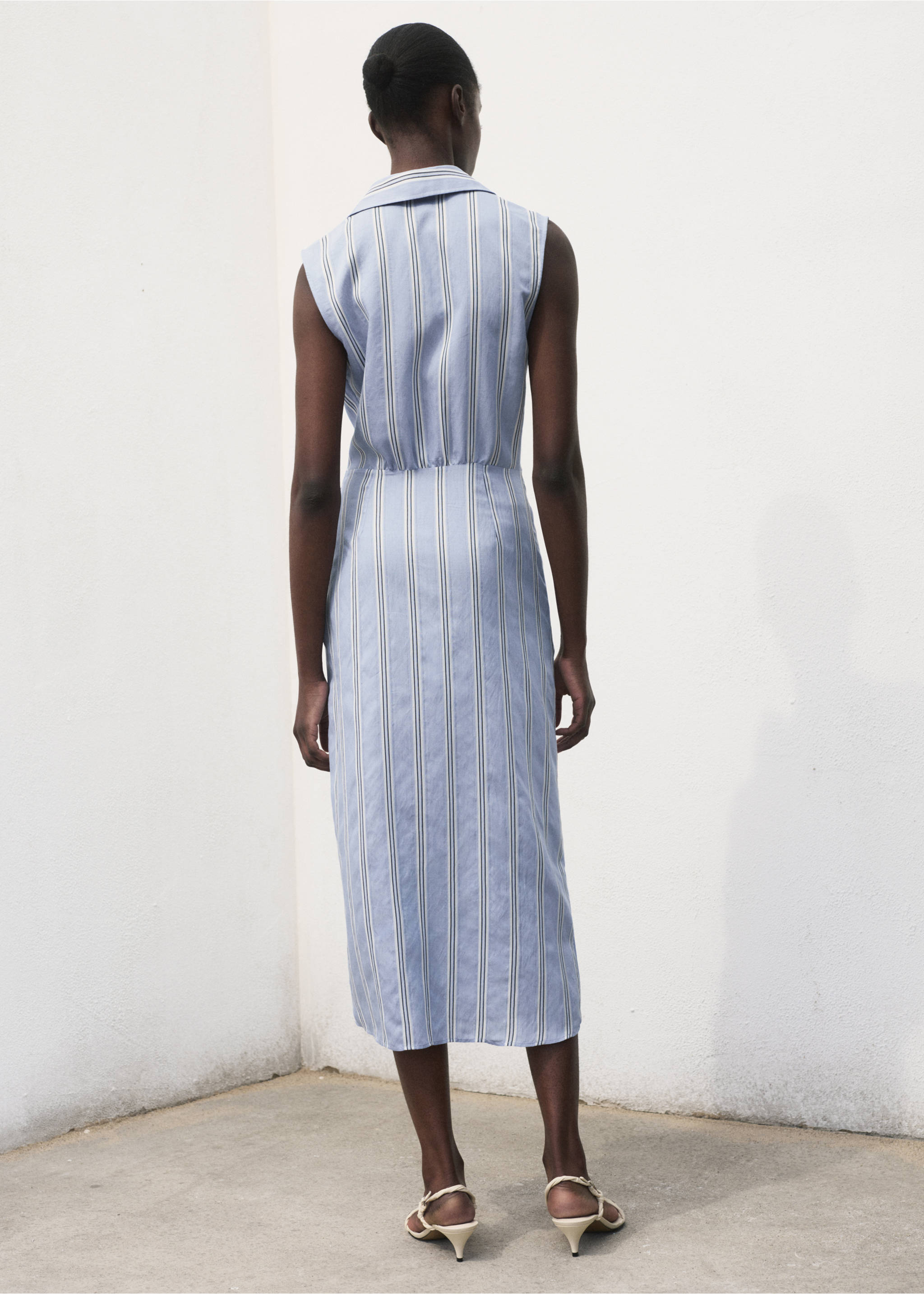 Robe chemise drapée - Verso de l’article, Bleu. Ref: 77014035-00.