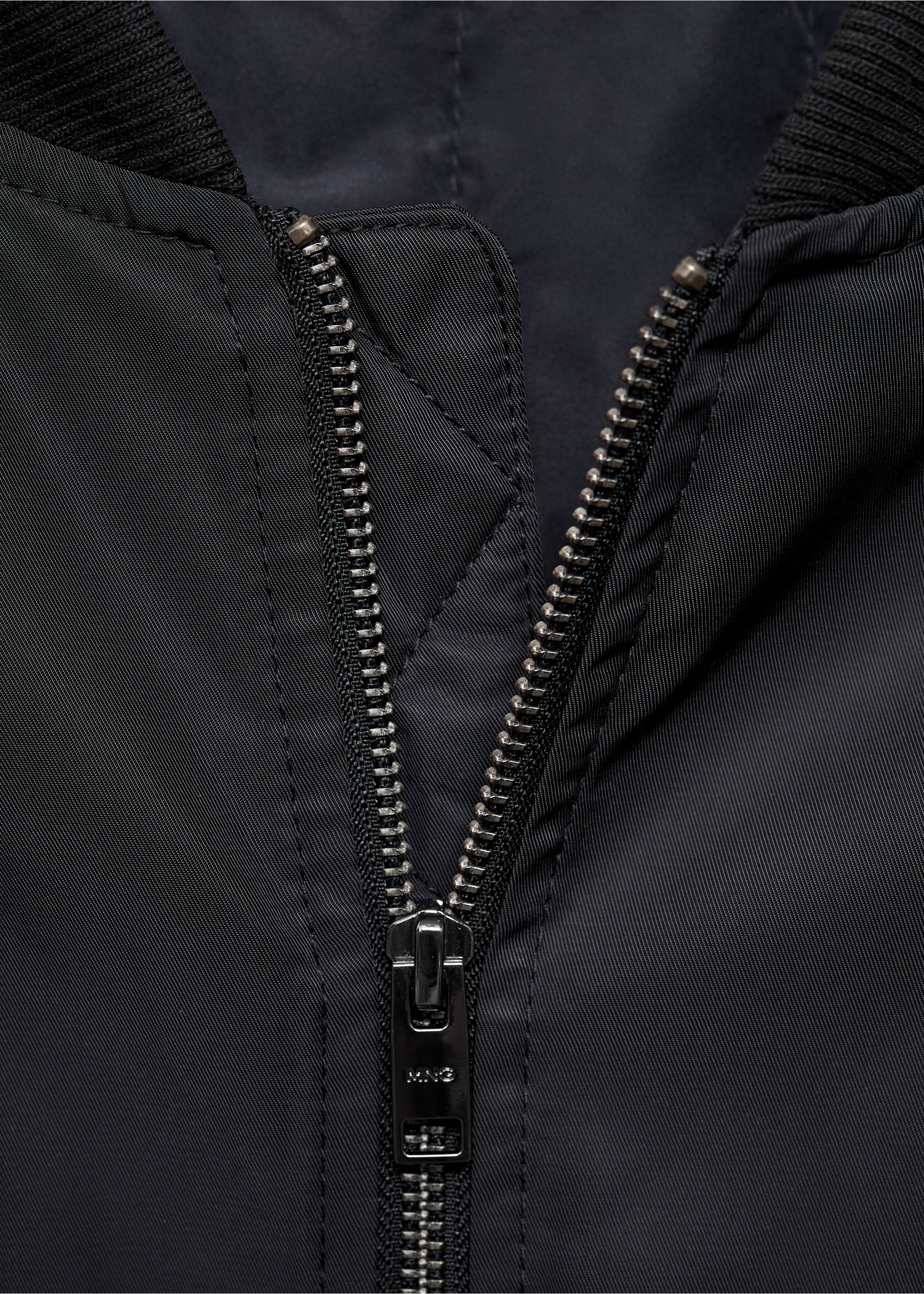 Quilted water-repellent bomber jacket - Details of the article 8, Dark Navy. Ref: 77014435-00.