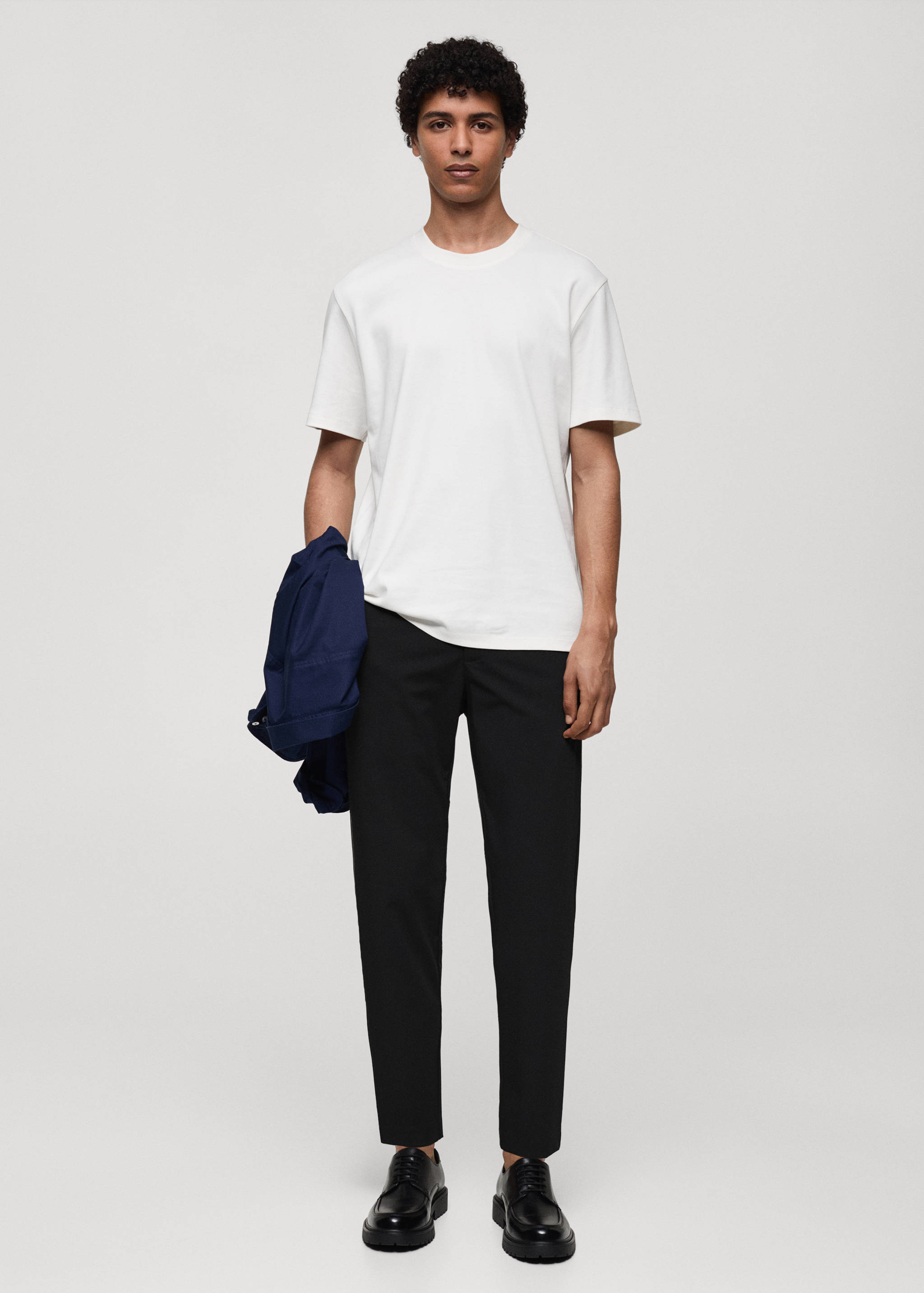 Pantalón slim fit comfort stretch - Plano general