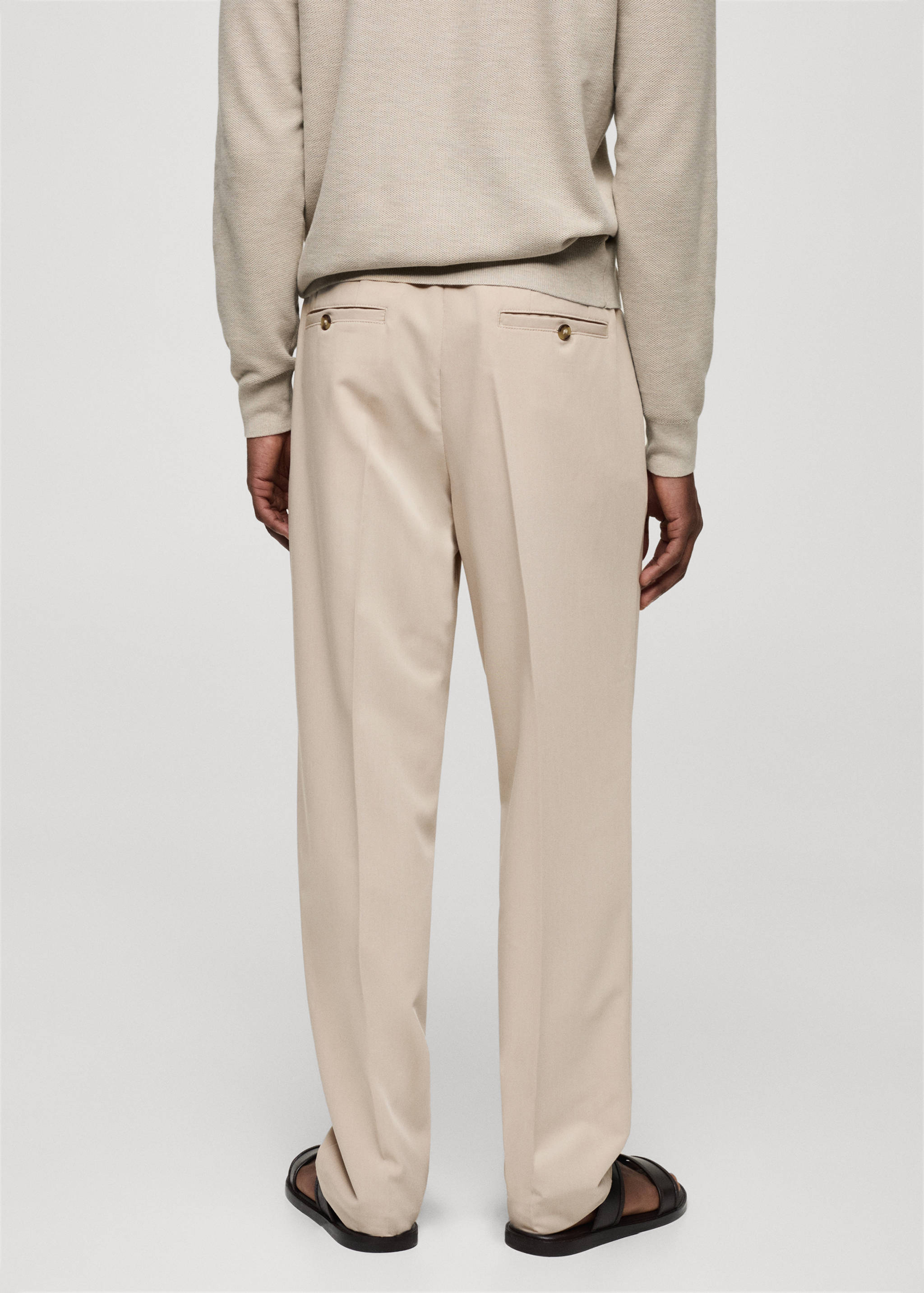 Pantalón regular fit fluido pinzas - Reverso del artículo