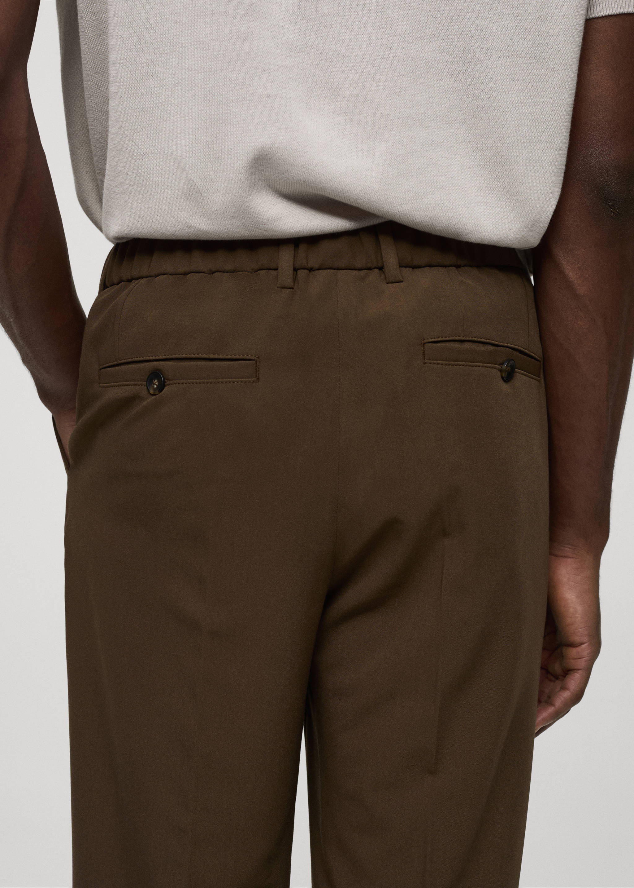 Pantalón regular fit fluido pinzas - Detalle del artículo 6