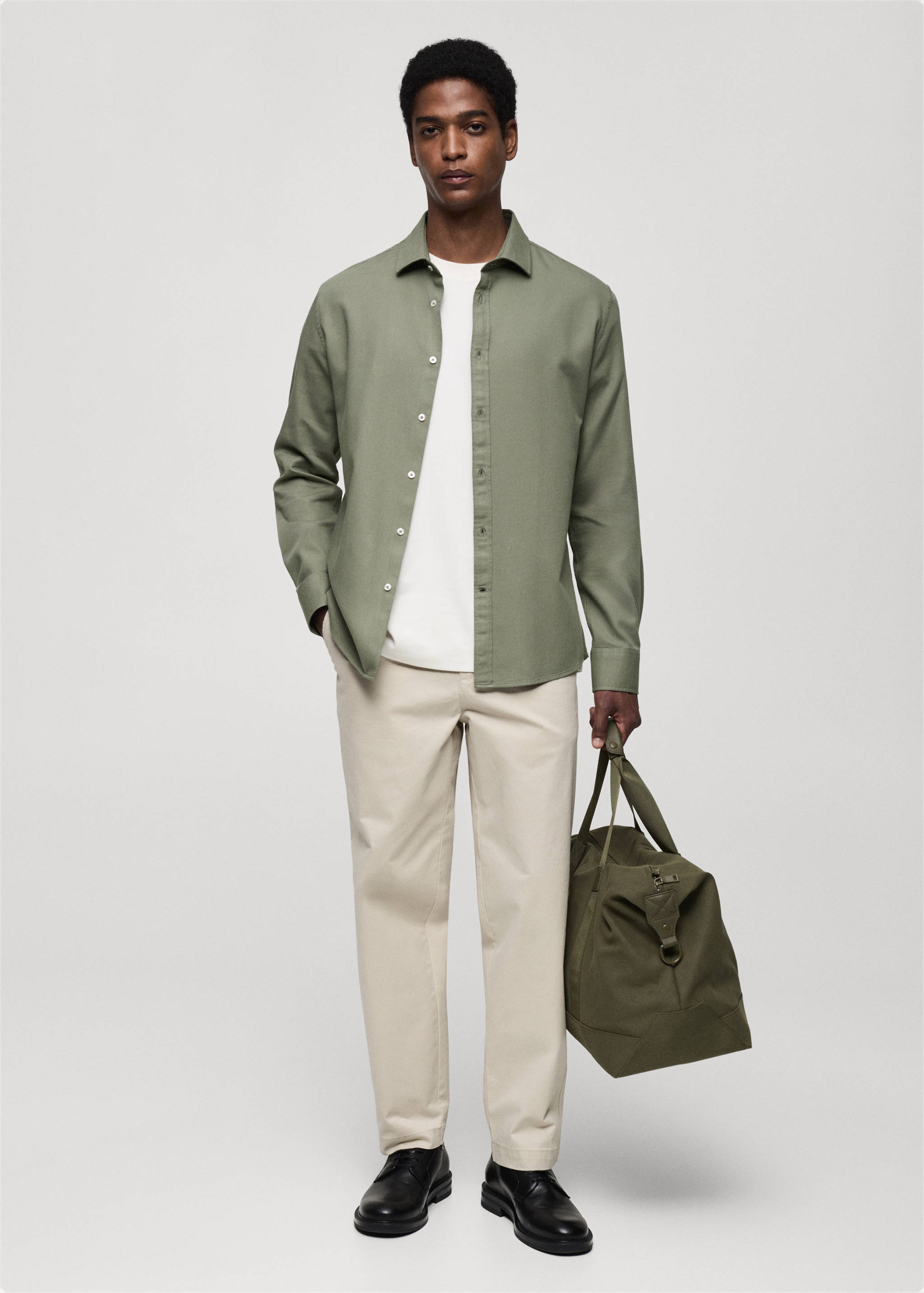 100%棉质常规版型结构衬衫 - null