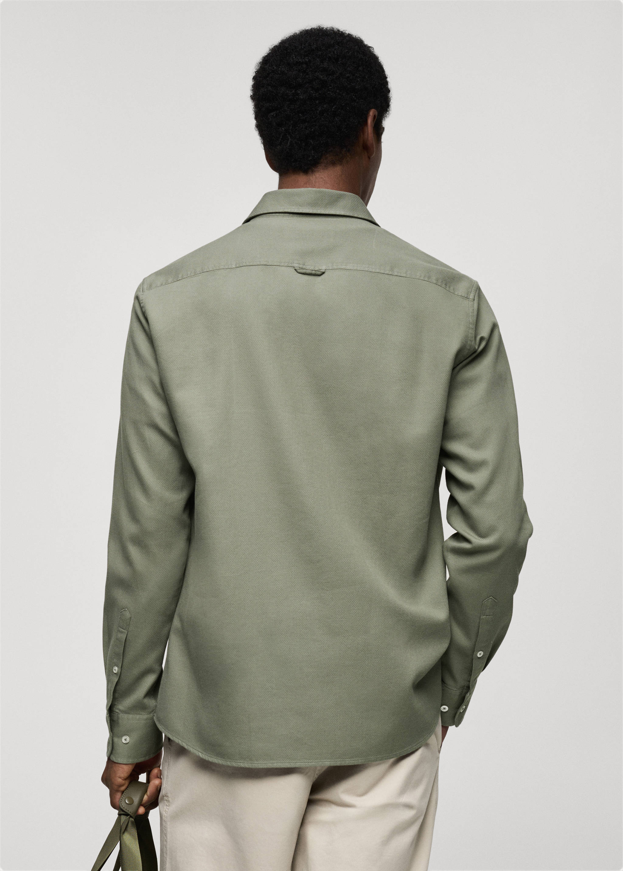 100%棉质常规版型结构衬衫 - null