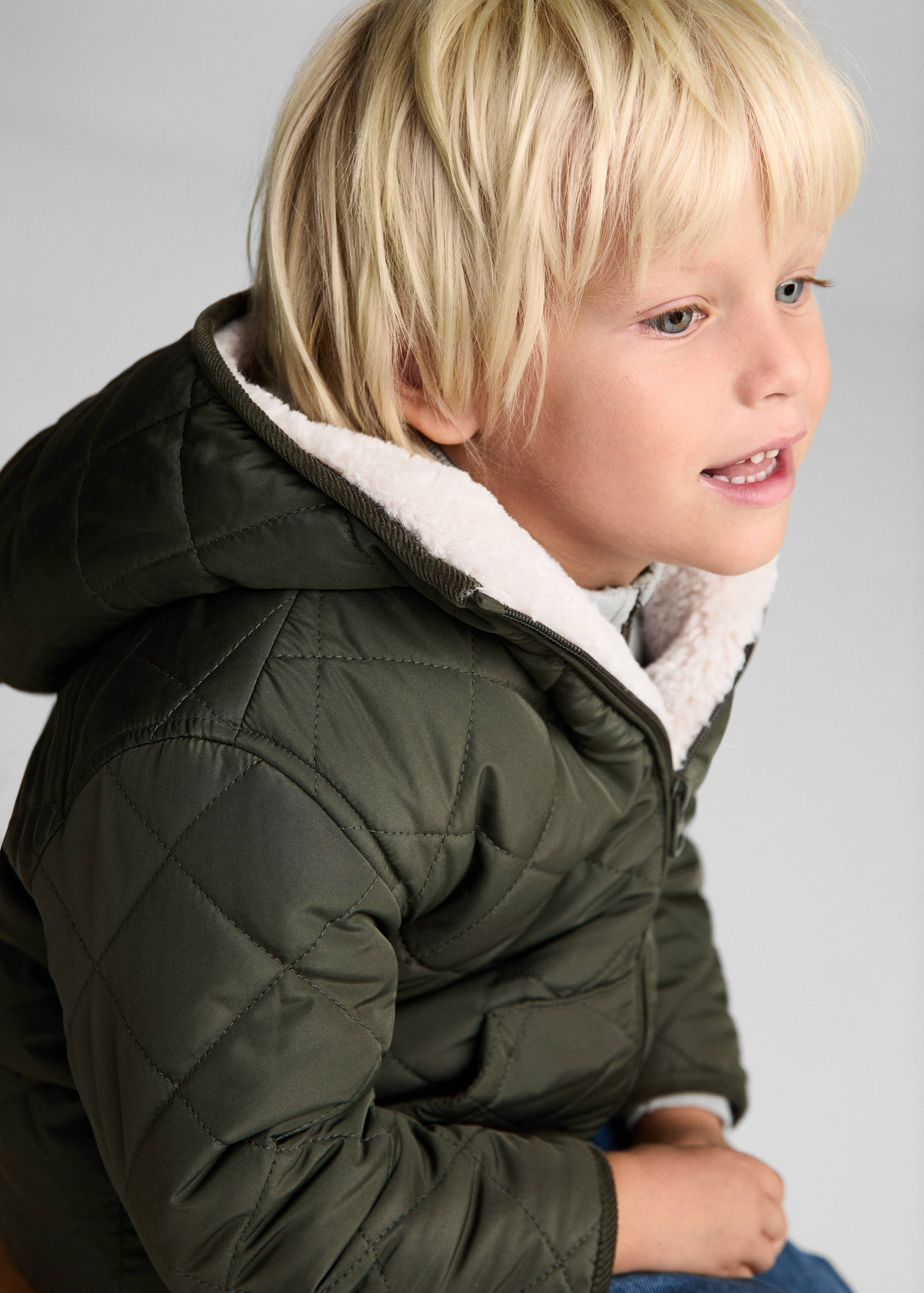 Padded anorak with shearling lining - Details of the article 1