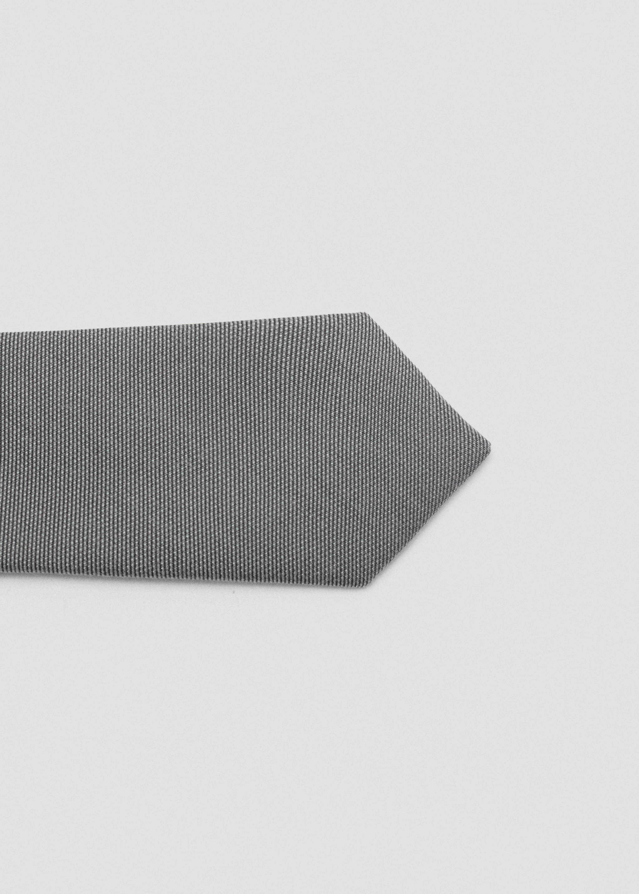 Tie with plain design - Details of the article 1