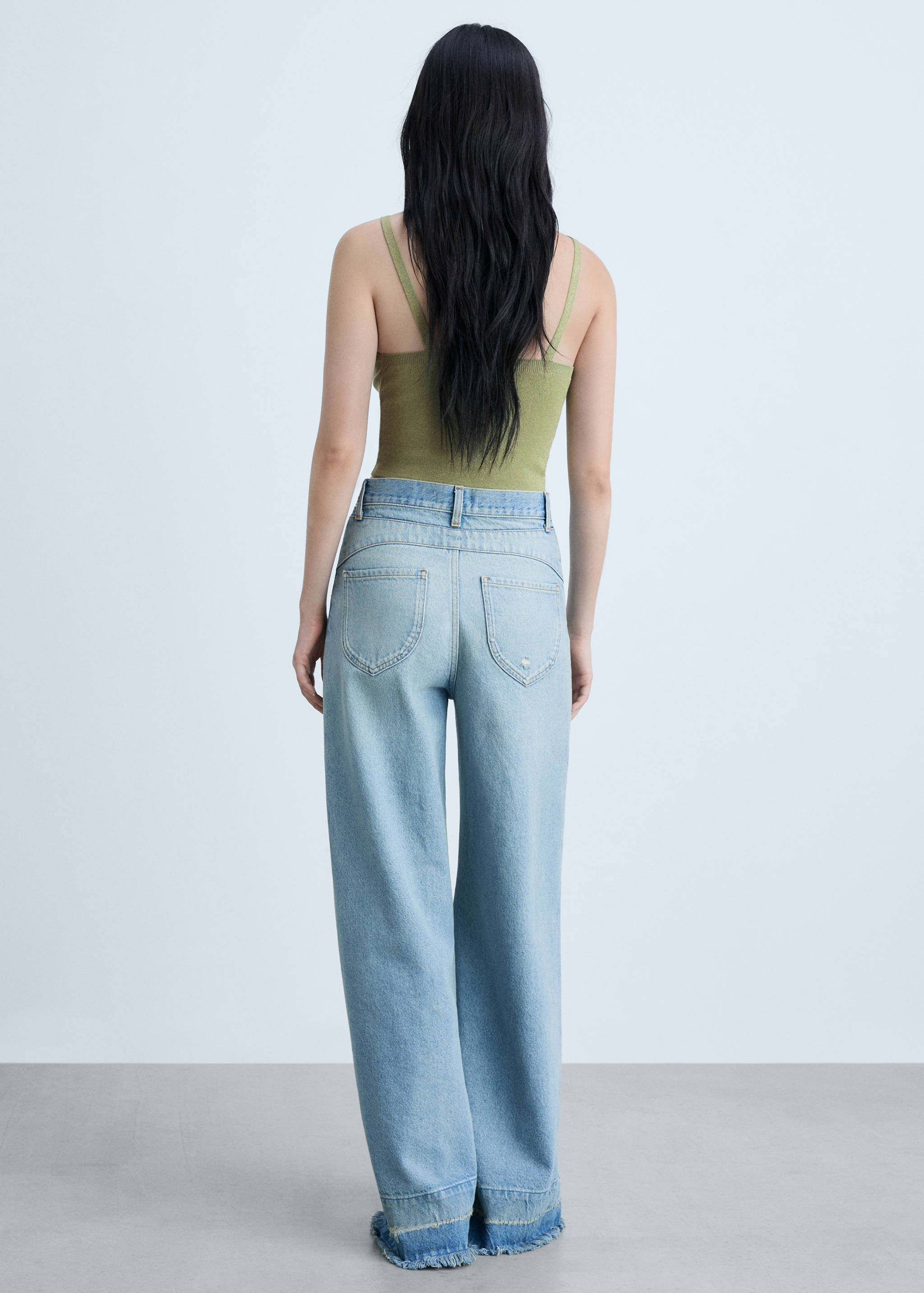 Knitted cropped top - Reverse of the article