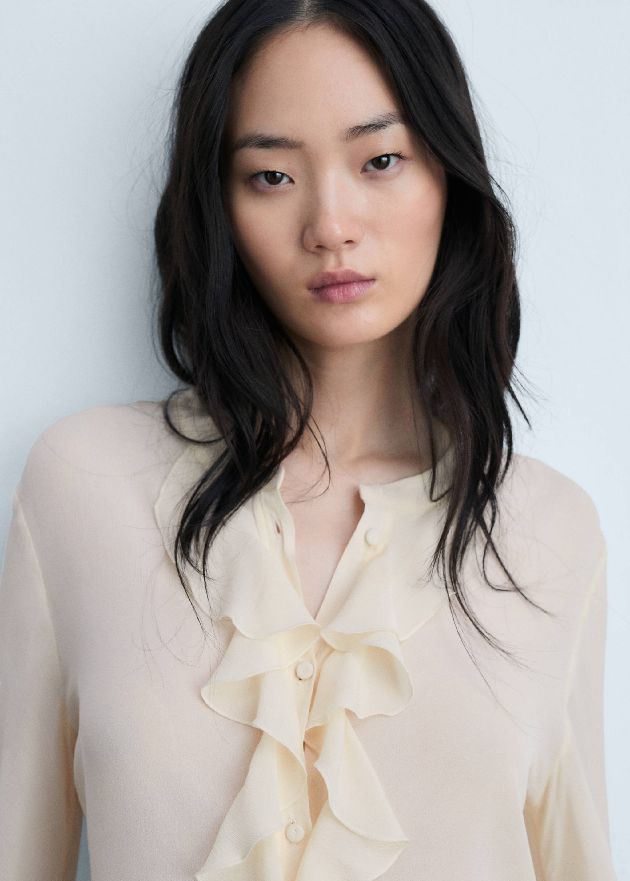 Long sleeve ruffled shirt - Details of the article 1