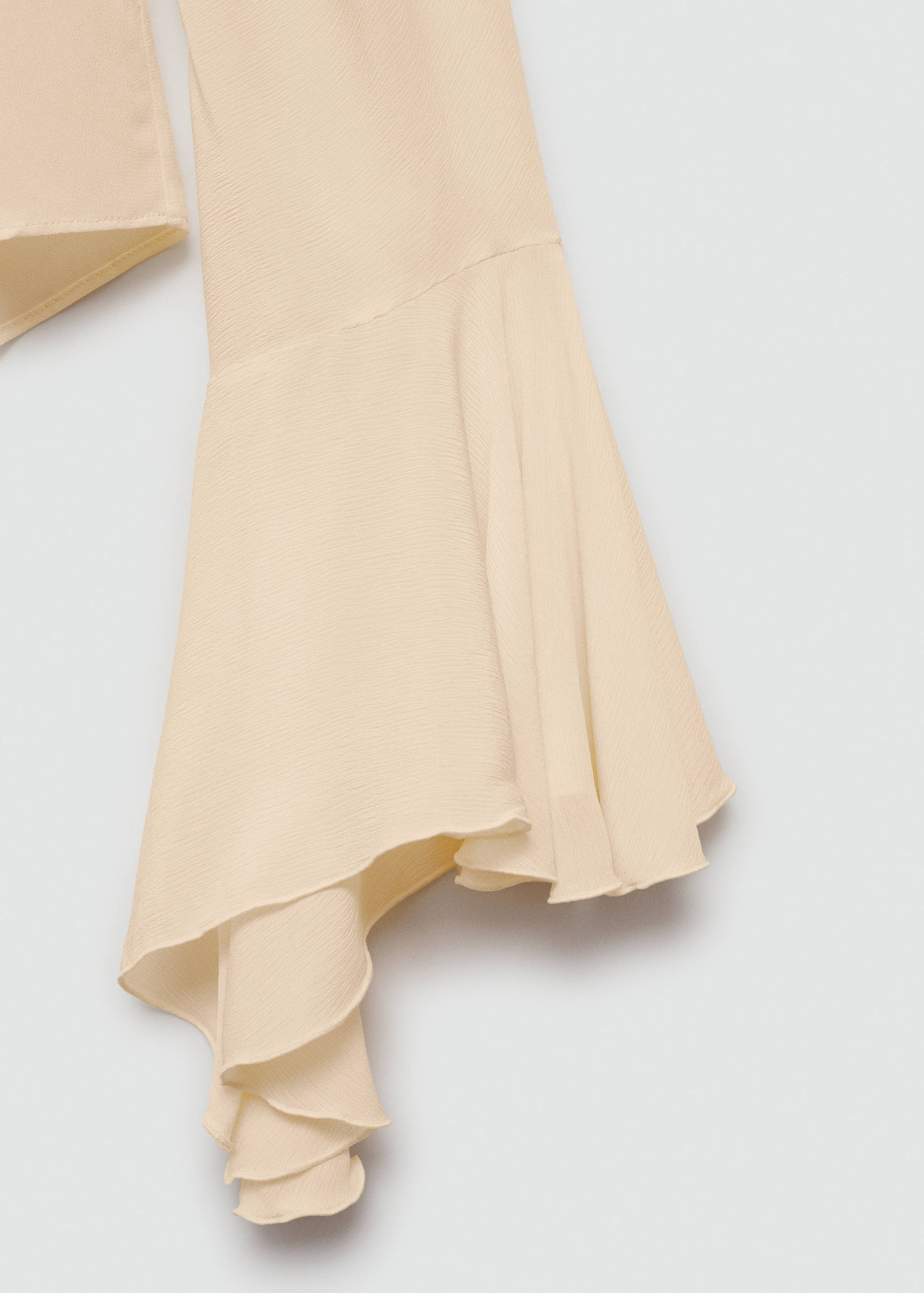 Long sleeve ruffled shirt - Details of the article 0